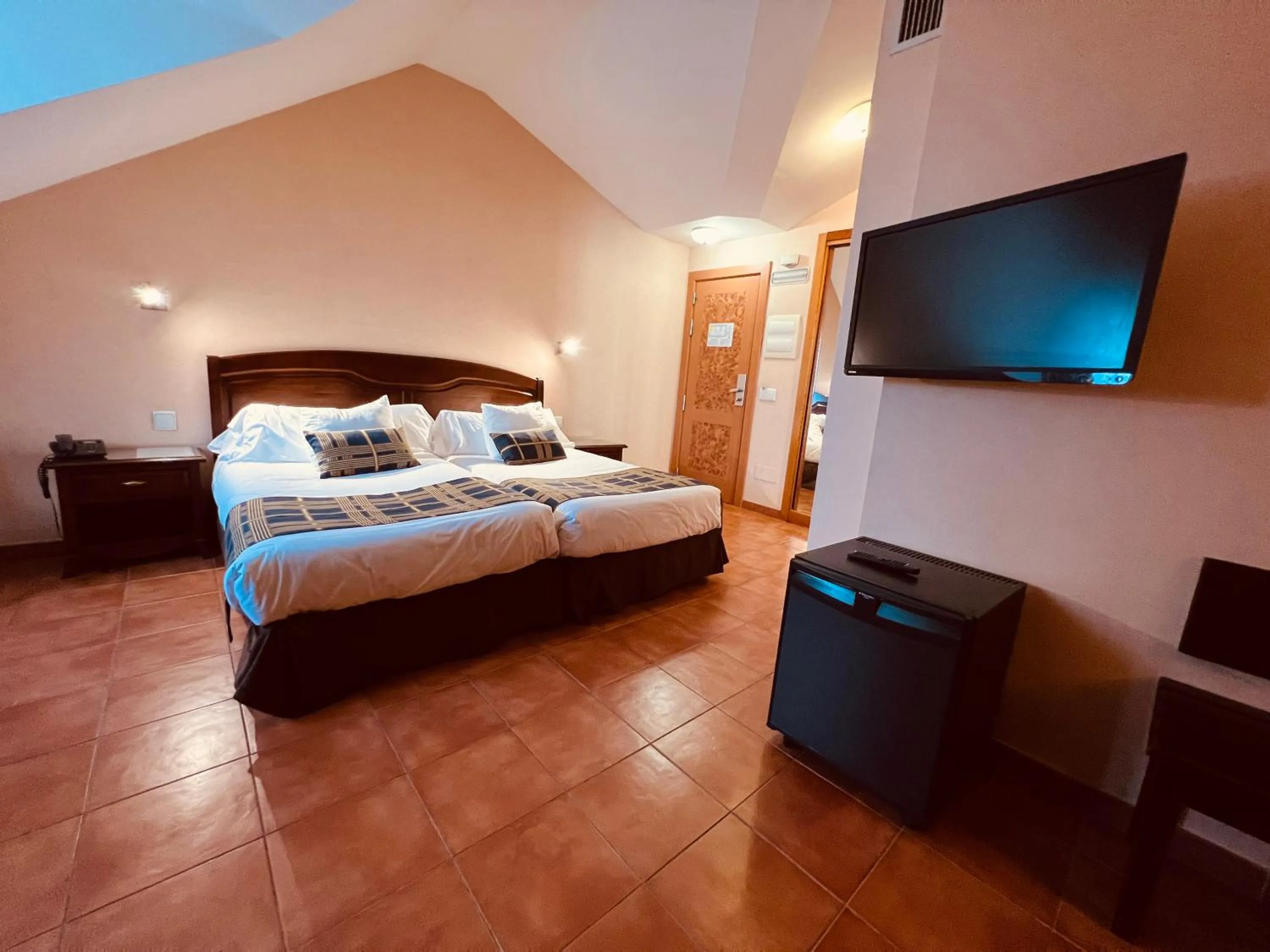 Photo of the whole room, Bed in Hospedium Hotel Los Lanceros