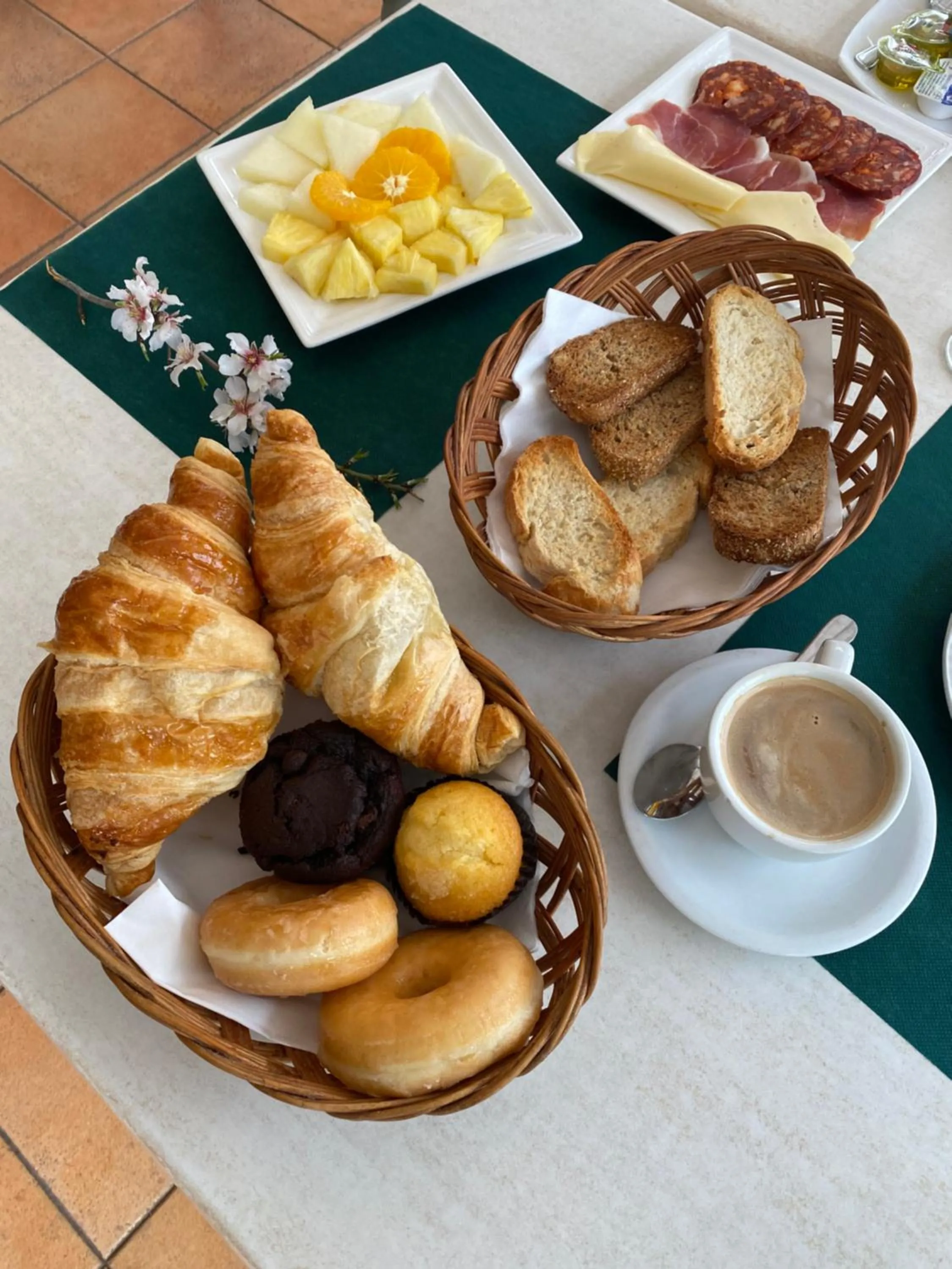 Breakfast in Hospedium Hotel Los Lanceros