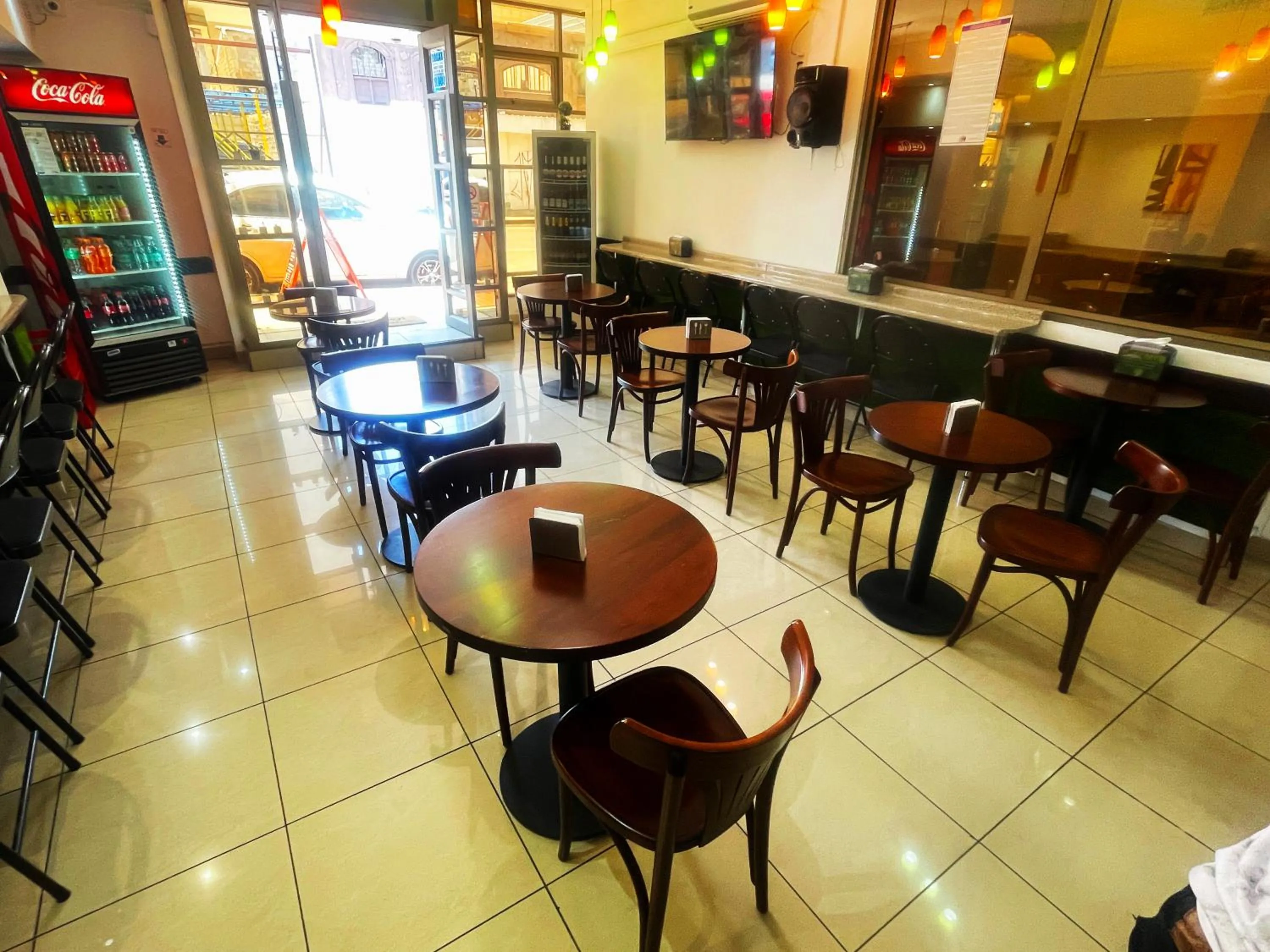 Restaurant/places to eat in Hotel NIKYASAN