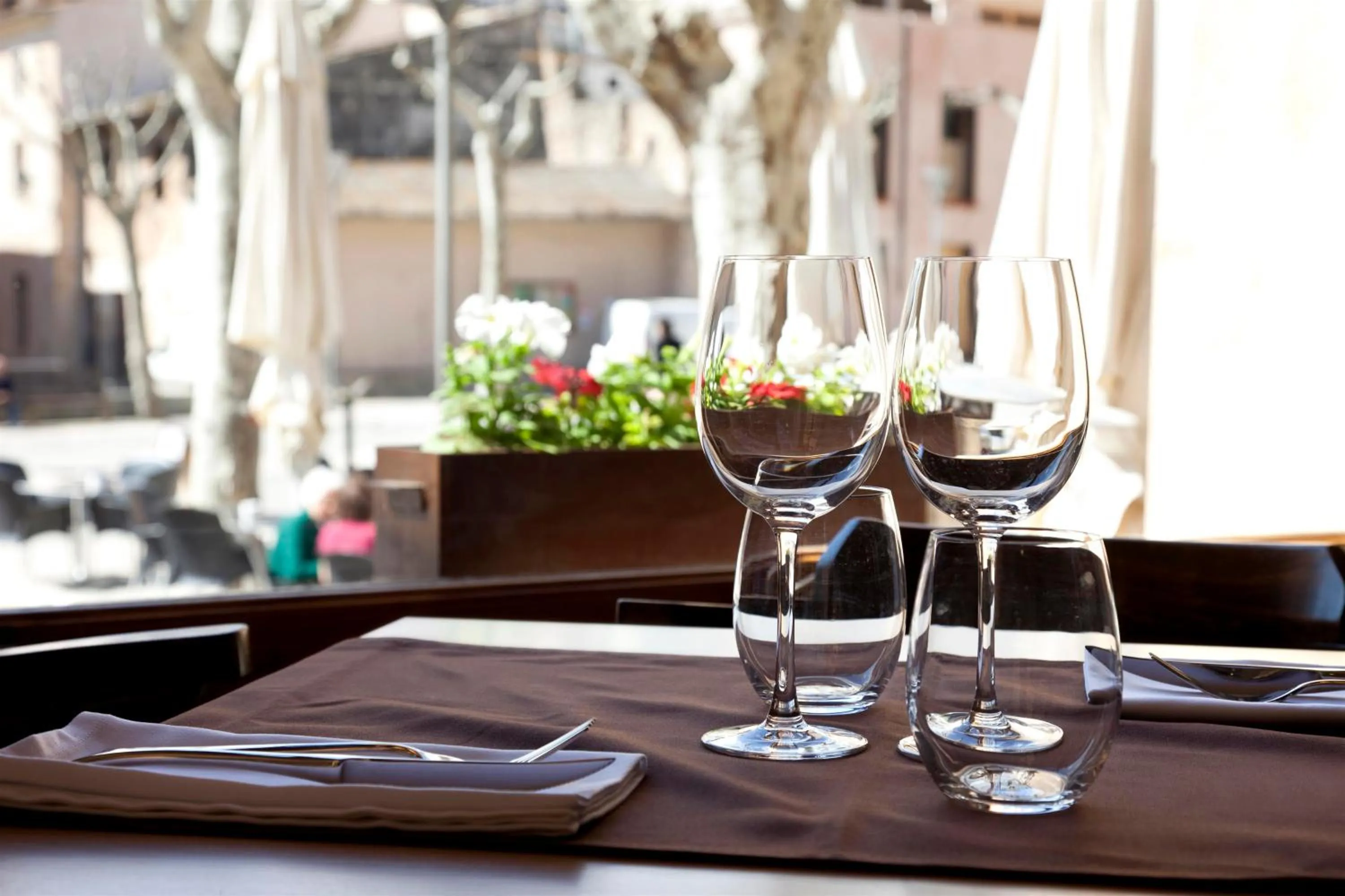 Restaurant/places to eat in Juma Historic Hotel