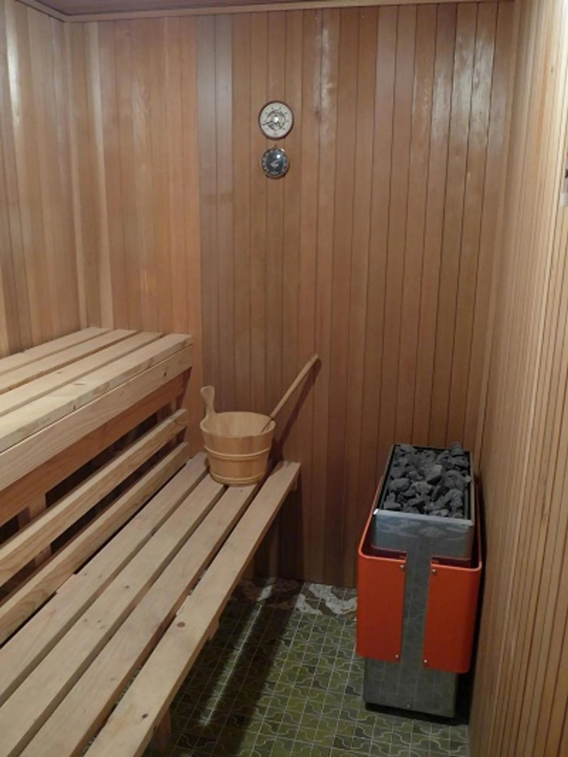 Sauna in Top Deck by Kristall Apartments