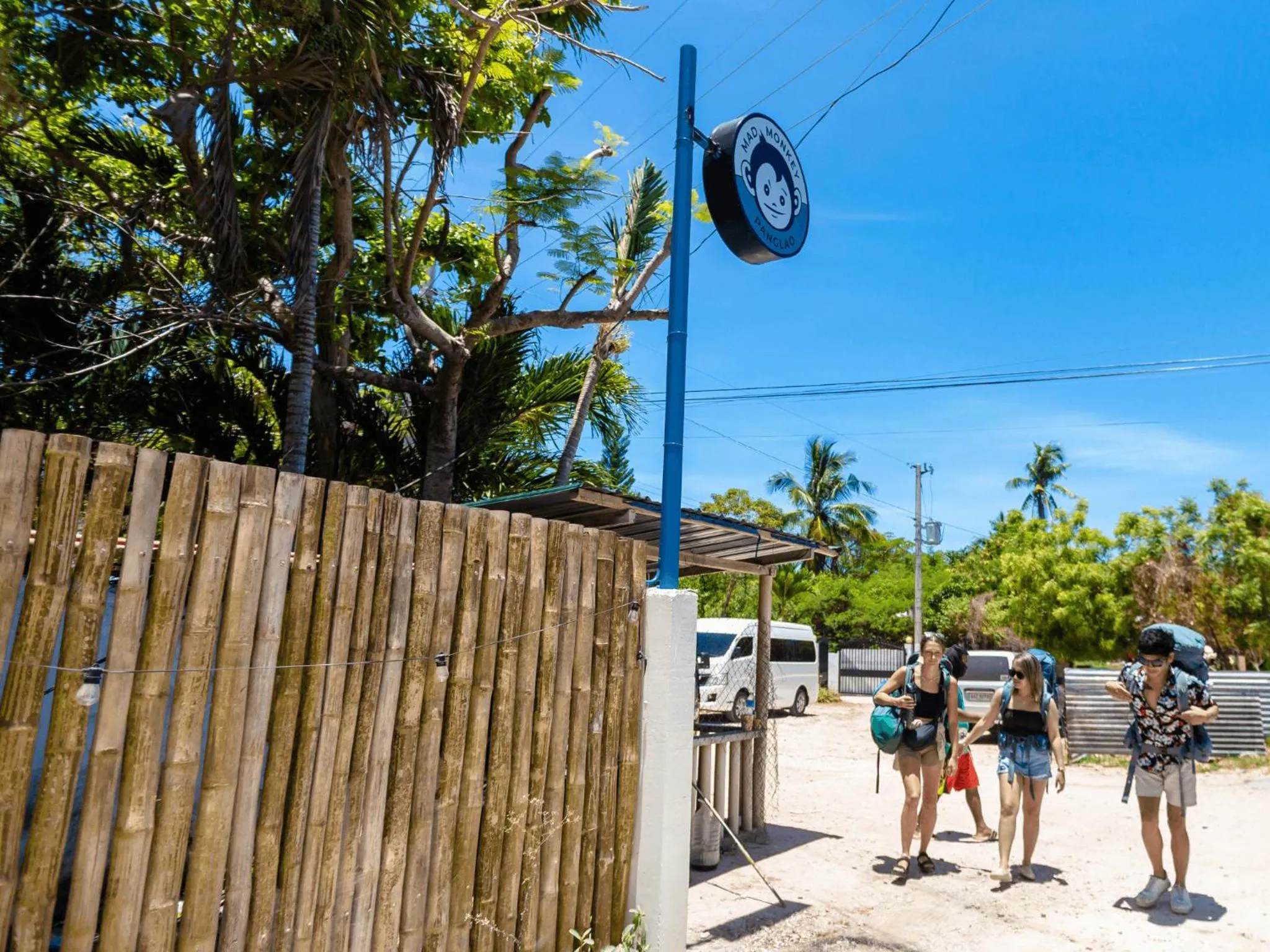 Facade/entrance in Mad Monkey Panglao
