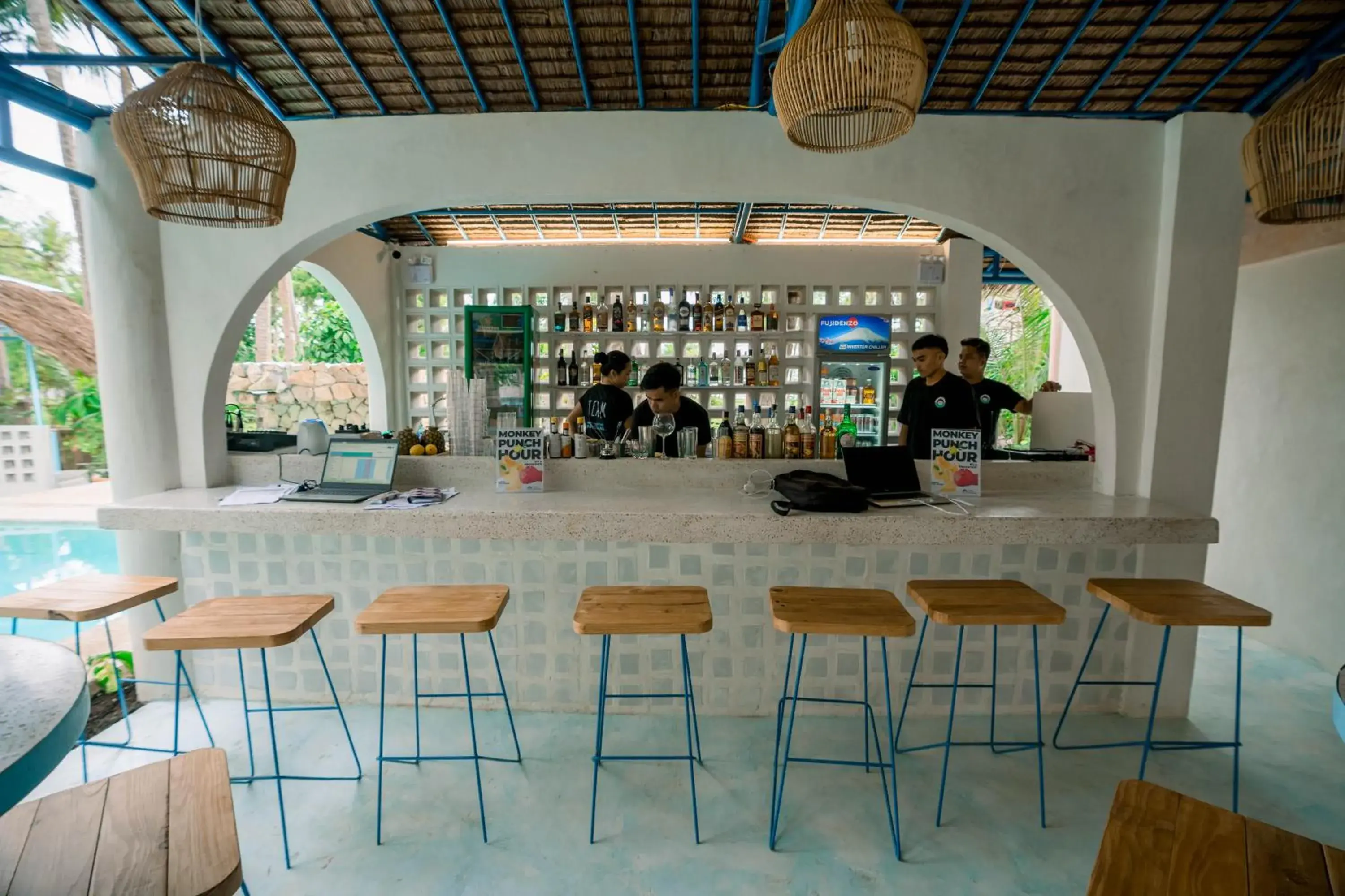 Lounge or bar in Mad Monkey Panglao Lounge or bar in Mad Monkey Panglao