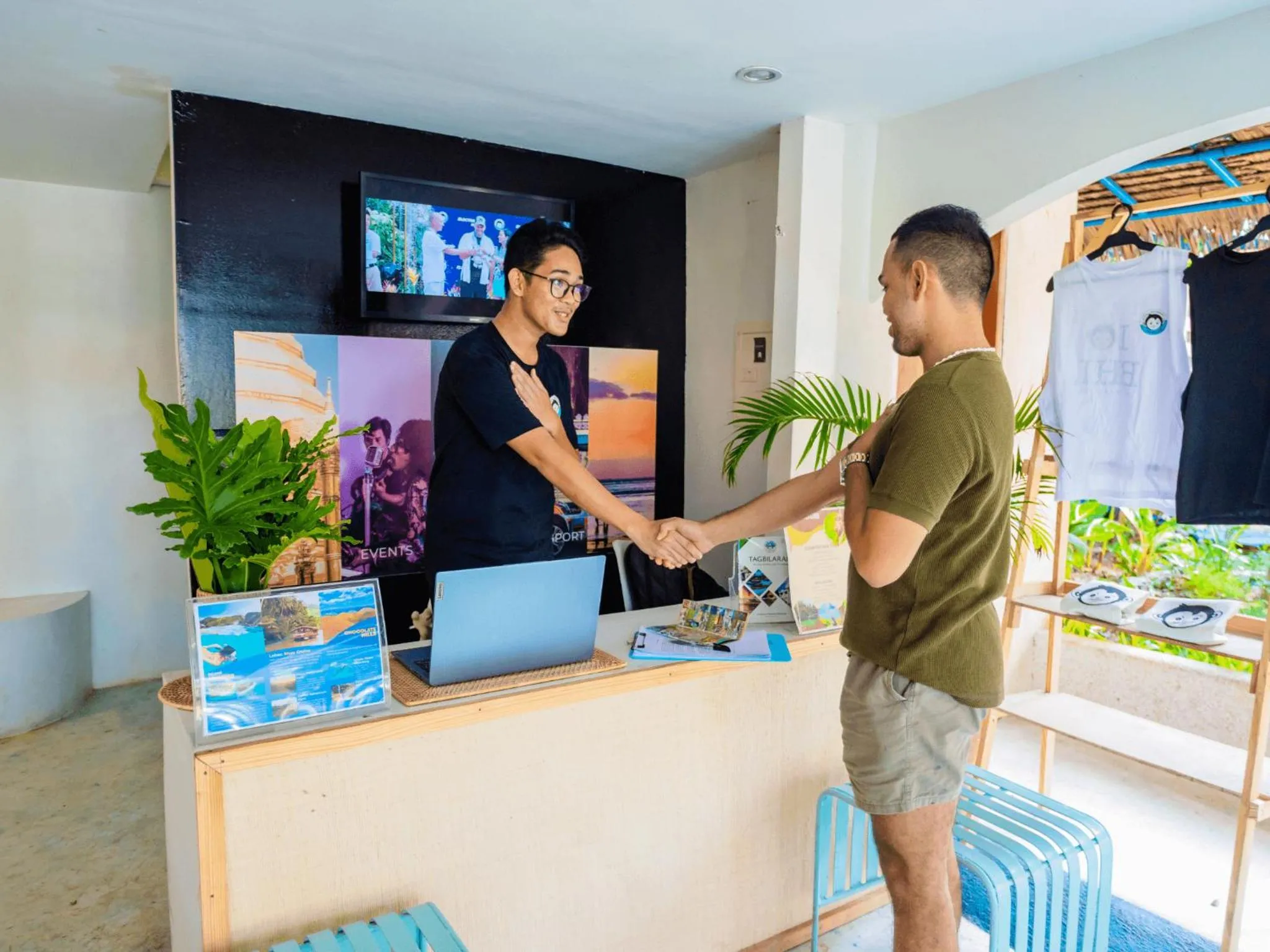 Other in Mad Monkey Panglao