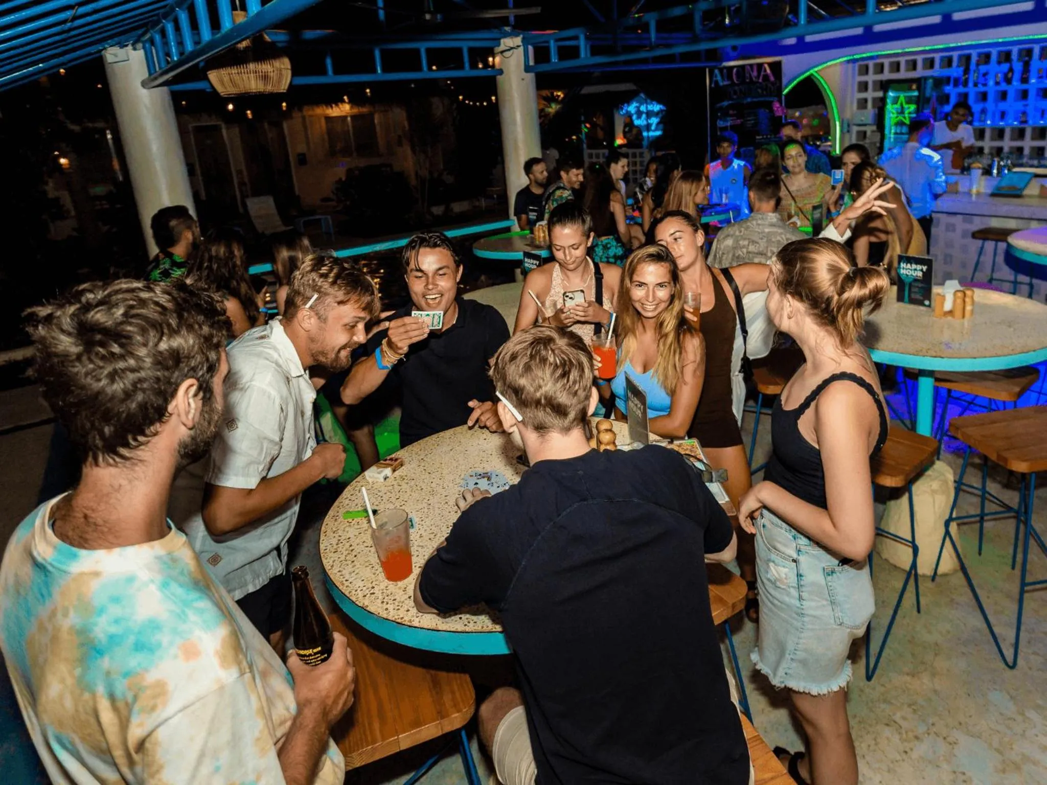 Evening entertainment in Mad Monkey Panglao