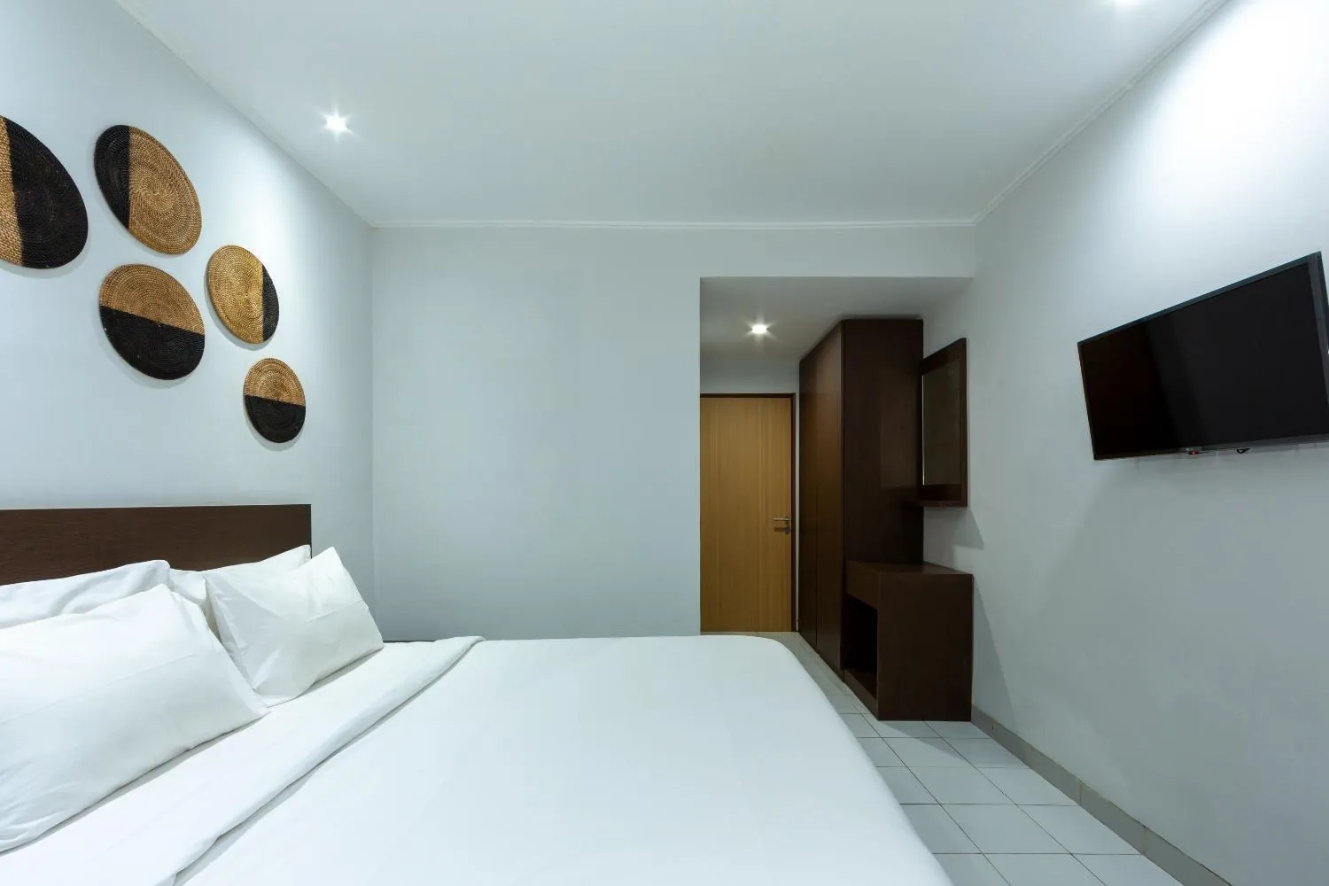 Bedroom, Bed in Cove Matahari Guesthouse Sunset