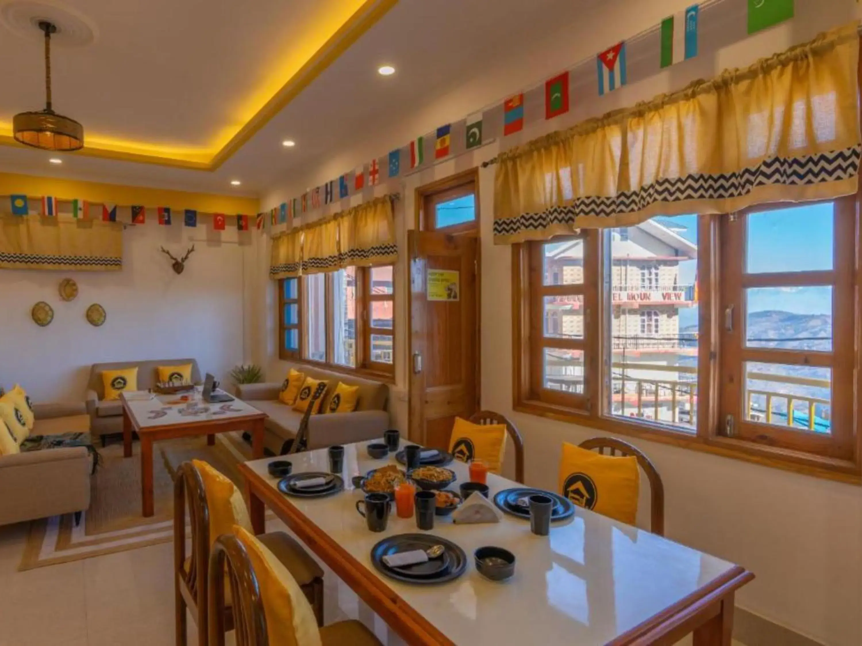 Restaurant/places to eat in The Hosteller Narkanda Restaurant/places to eat in The Hosteller Narkanda