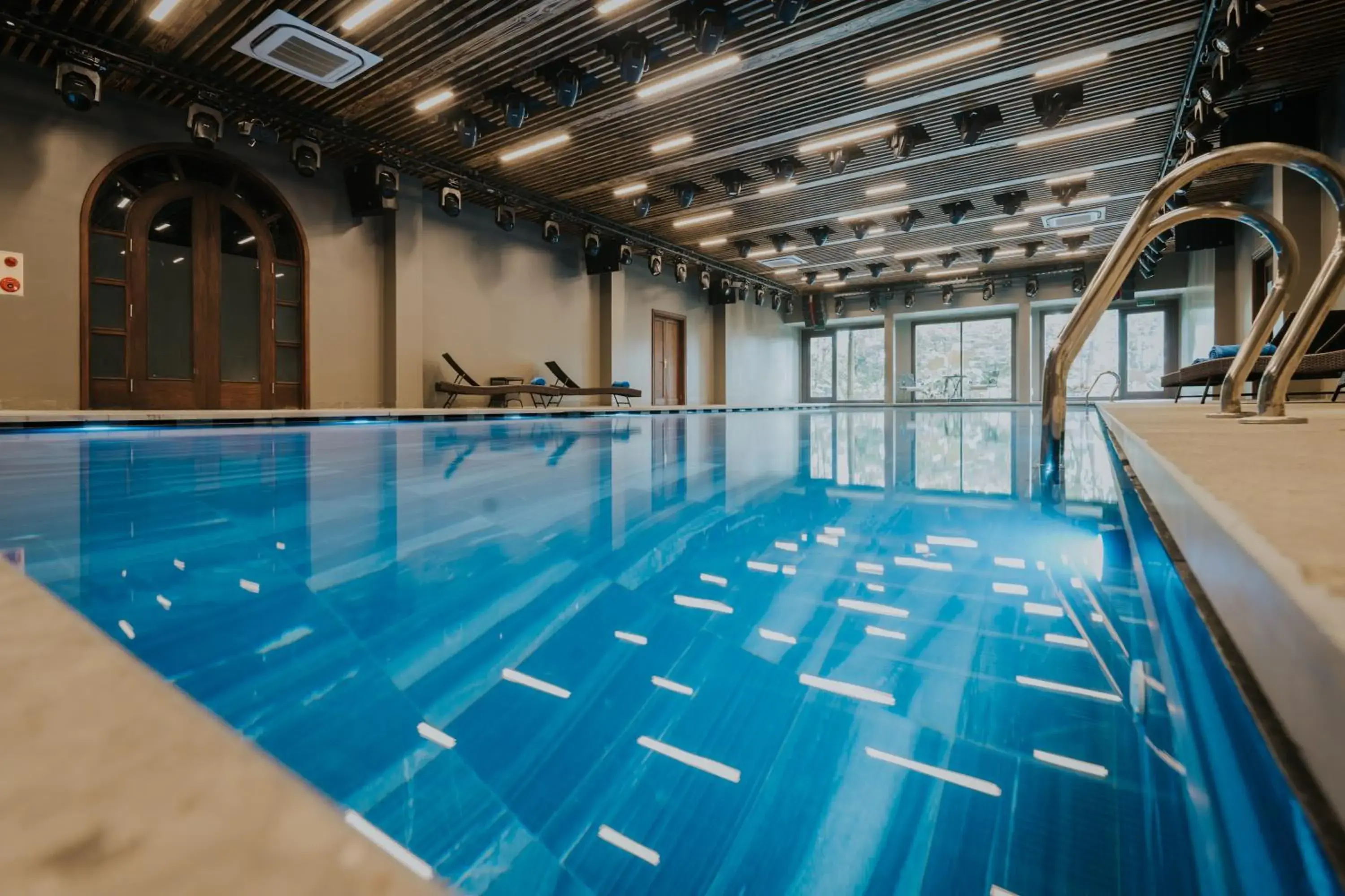 Pool view in Amour Resort Bavi Pool view in Amour Resort Bavi