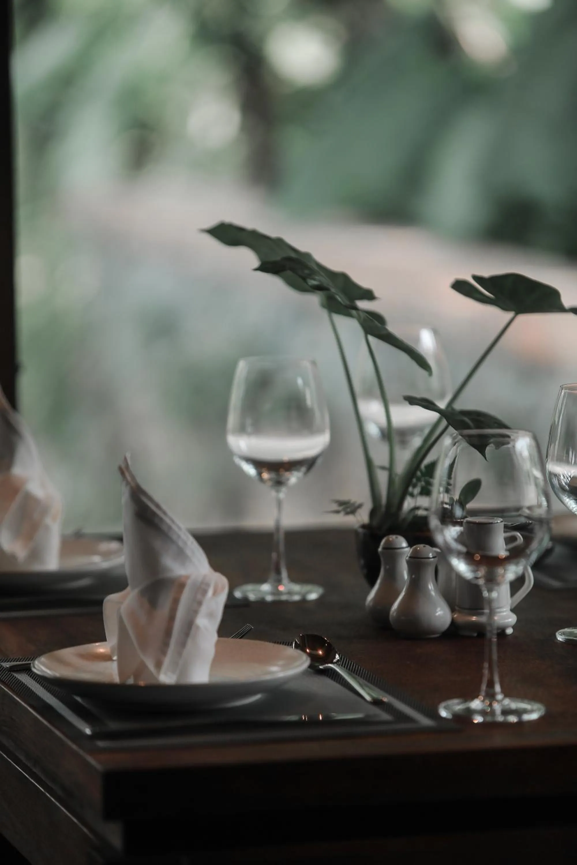 Restaurant/places to eat in Amour Resort Bavi