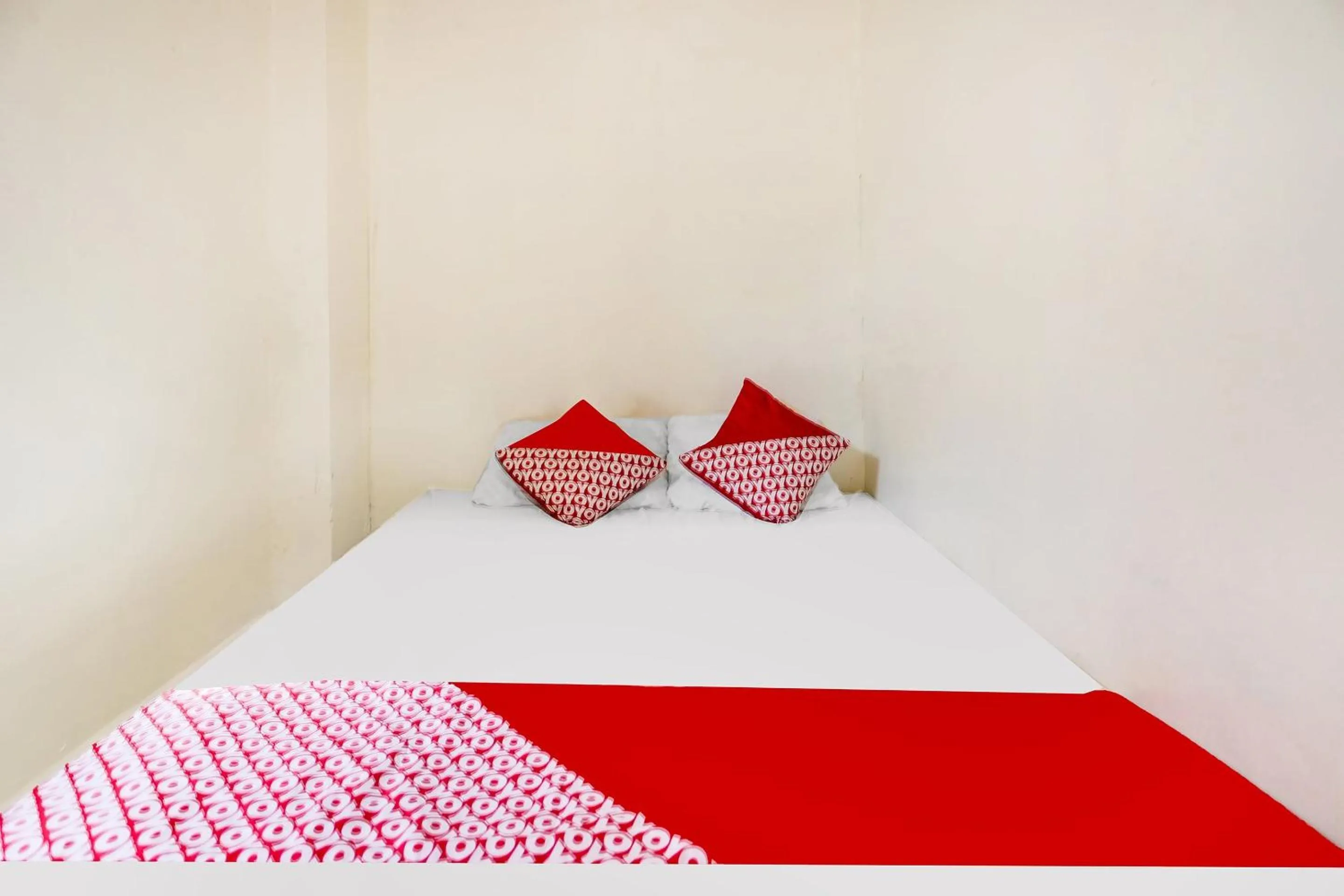 Bedroom in Hotel O Sunny Syariah