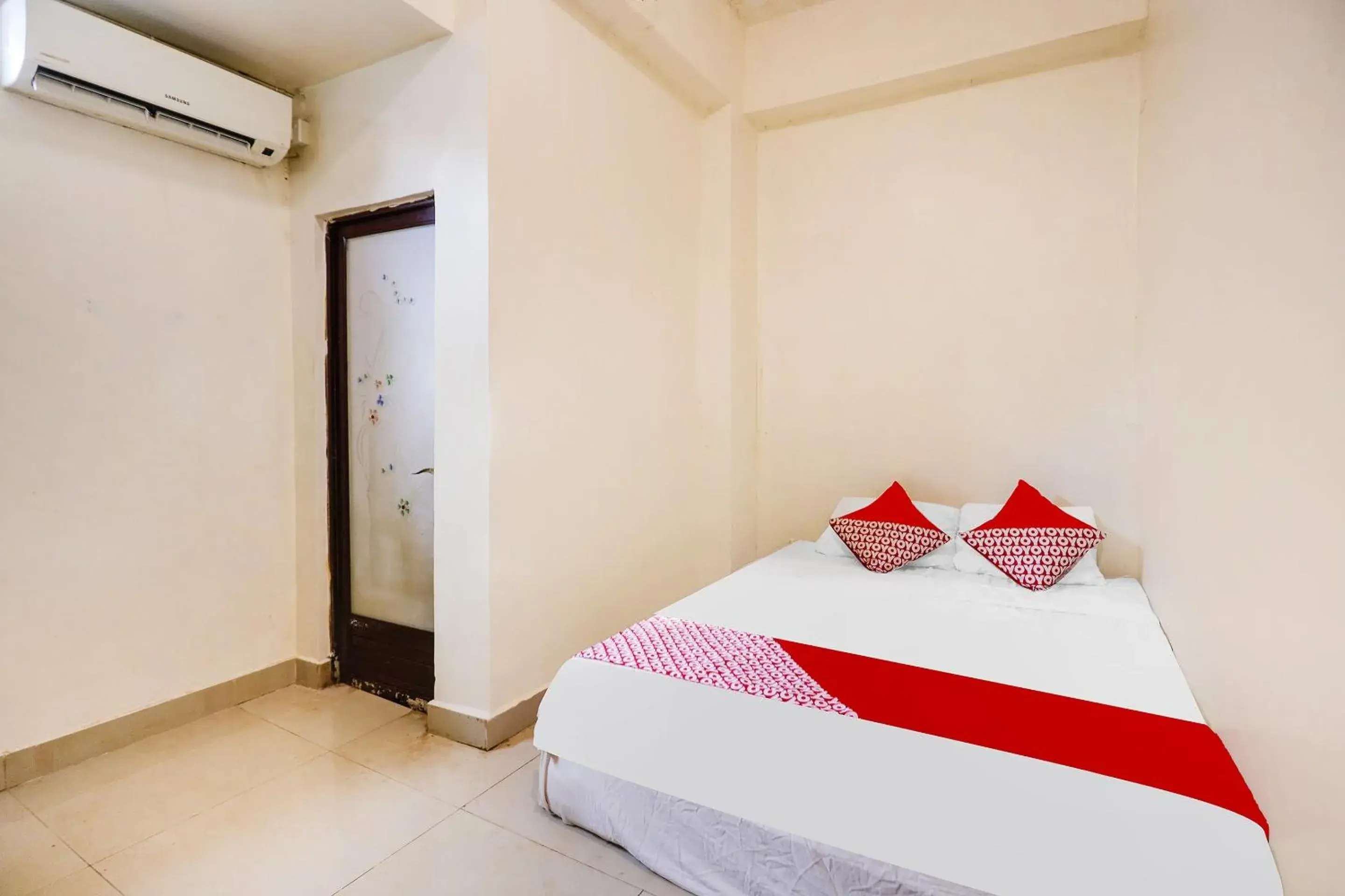 Standard Double Room in Hotel O Sunny Syariah Standard Double Room in Hotel O Sunny Syariah