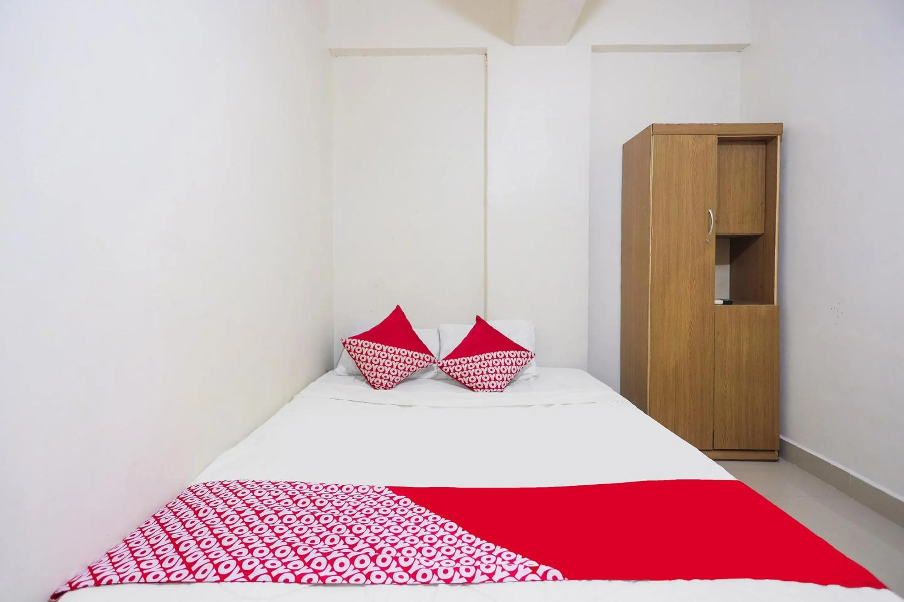 Bedroom in Hotel O Sunny Syariah