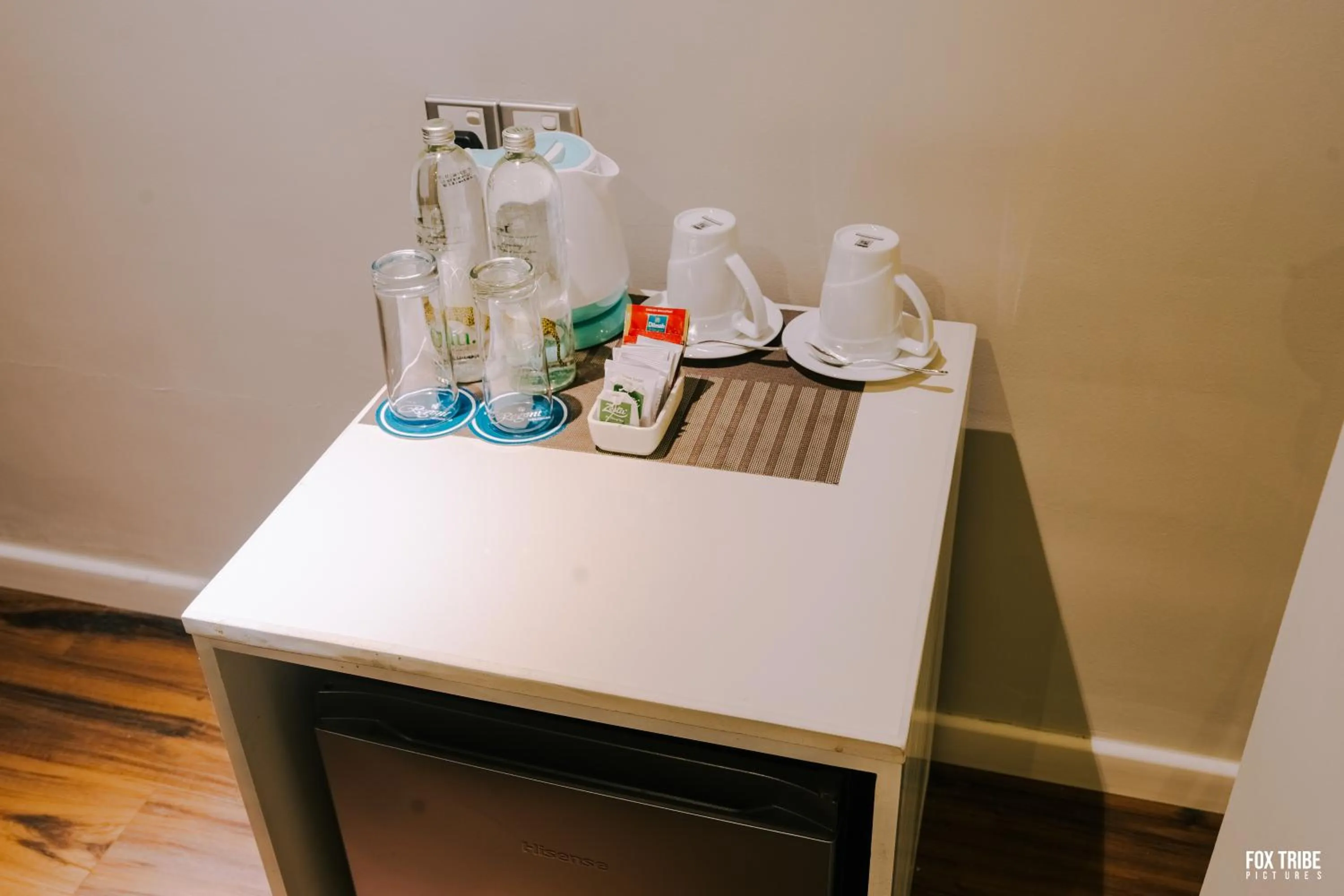 Earl's Regent Negombo "Golden Shore at Your Door - Find Your Dream Stay"