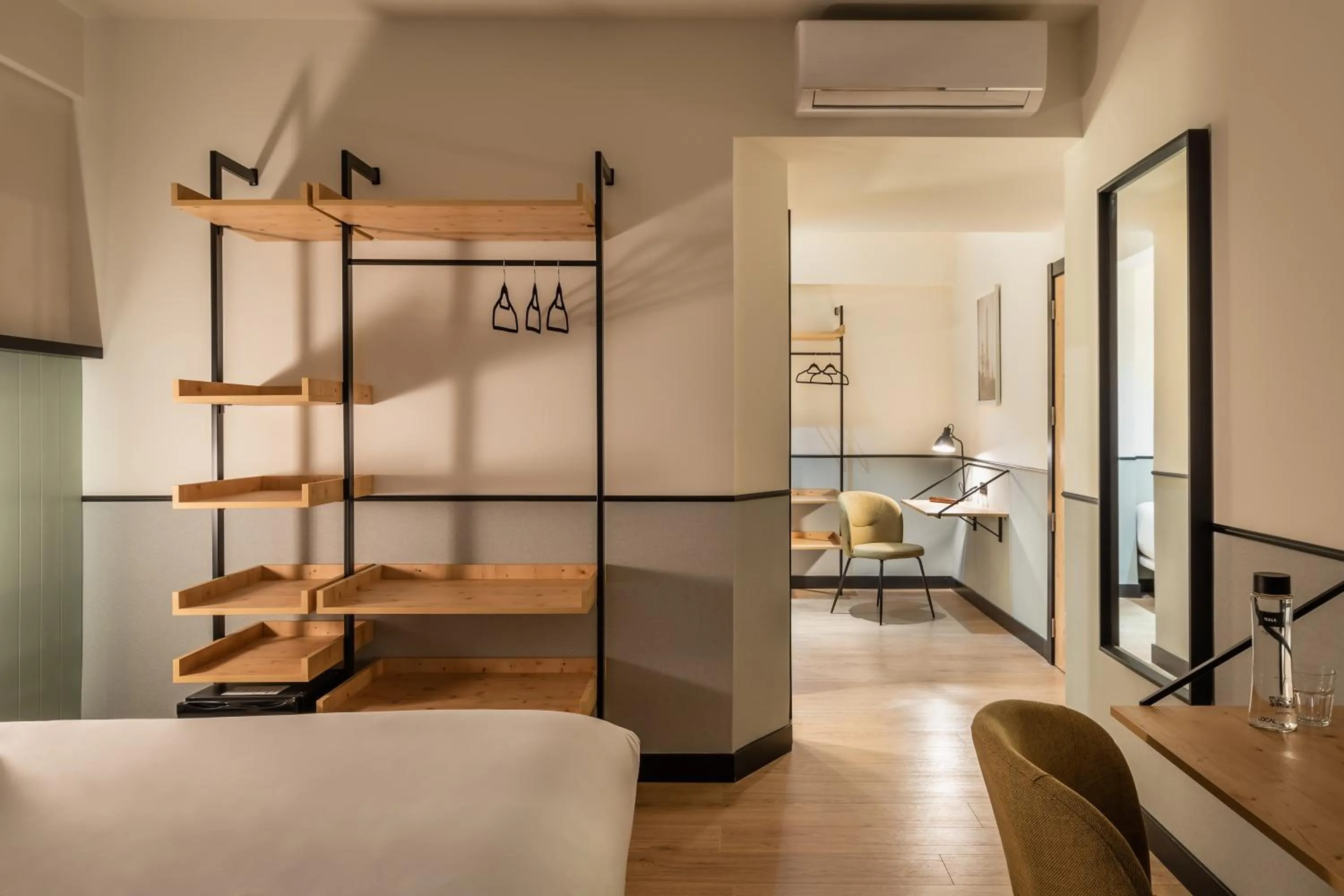 Photo of the whole room, Bed in BYPILLOW Irala