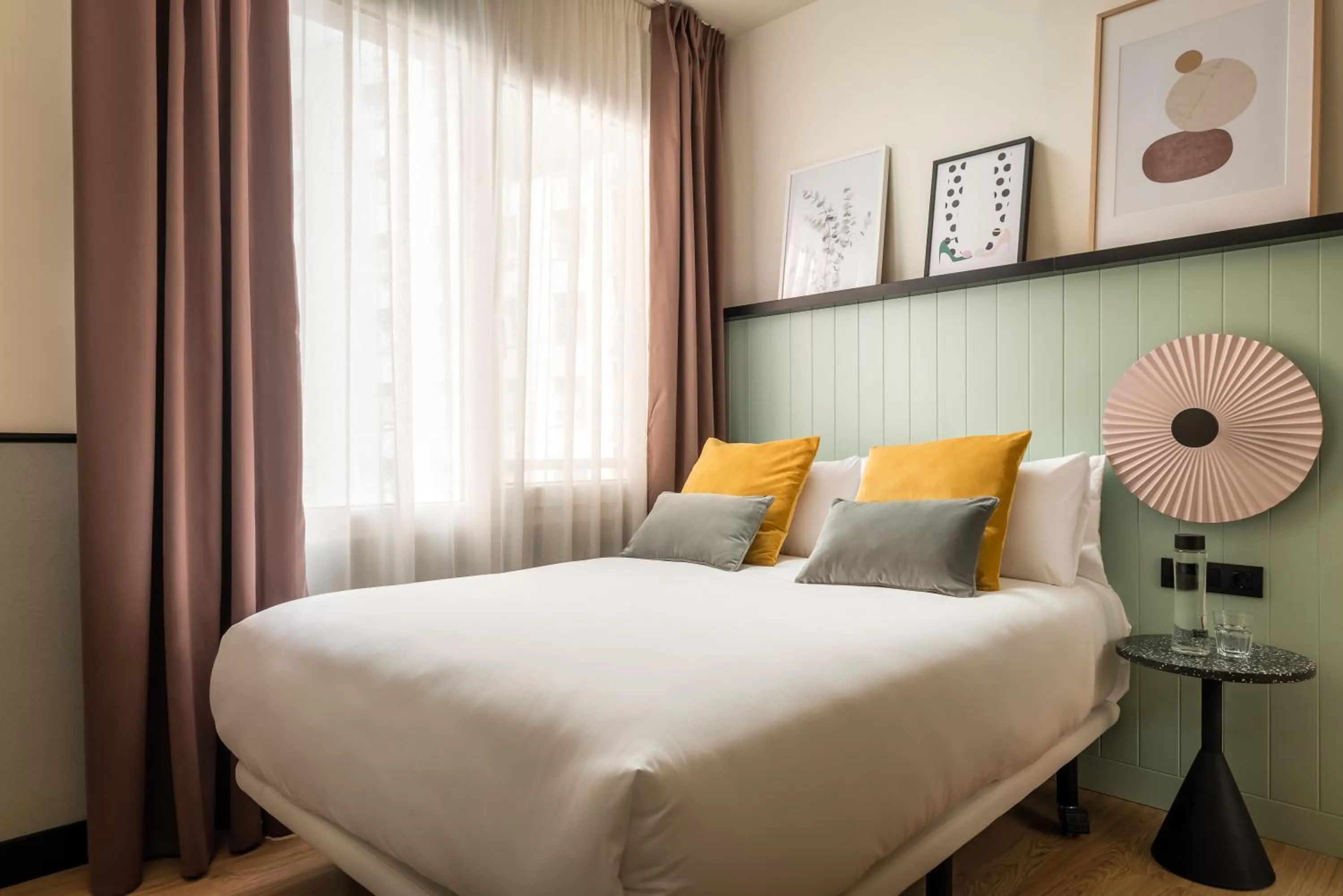 Bed in BYPILLOW Irala