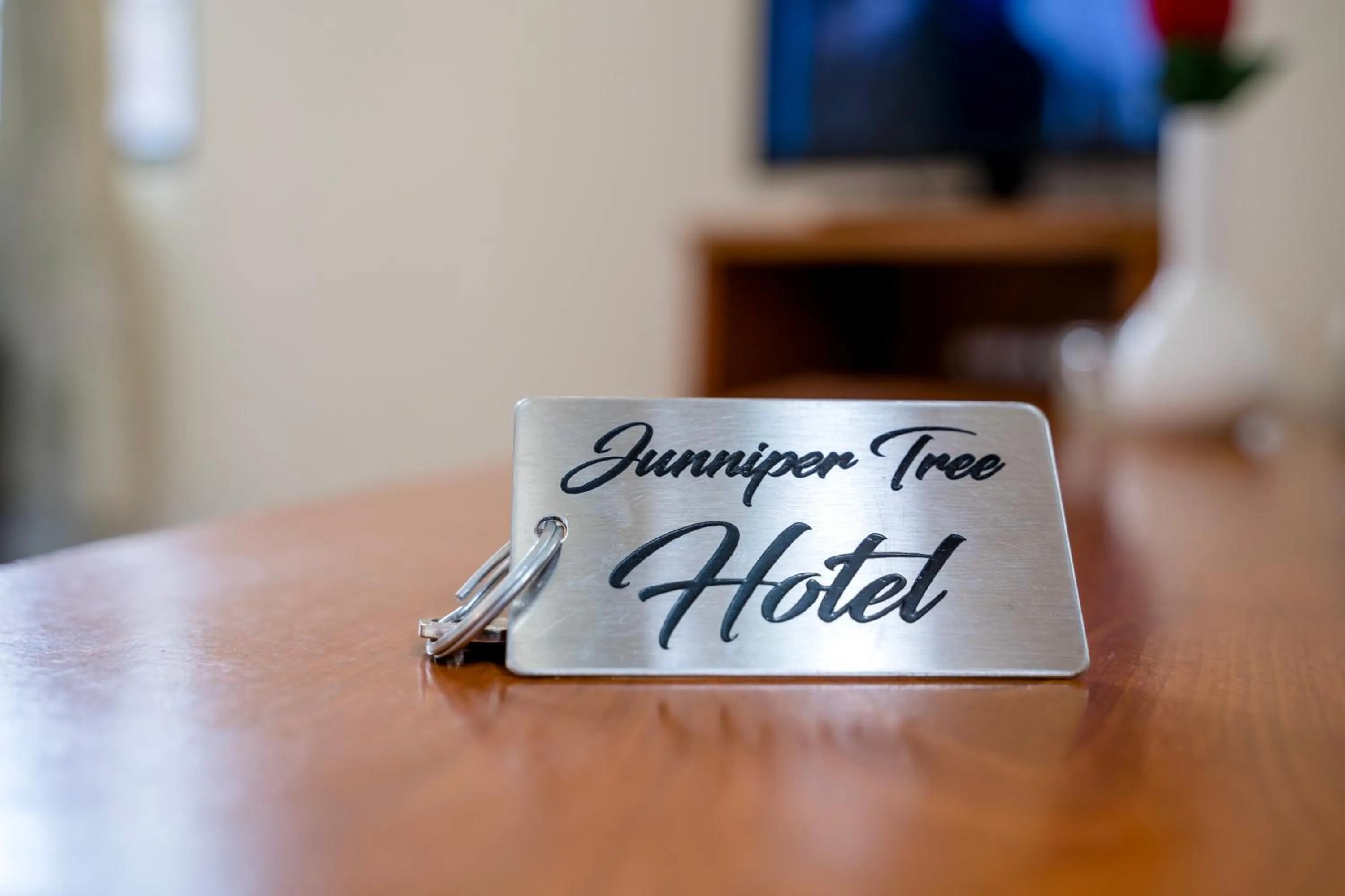 Logo/Certificate/Sign in Sparrow Juniper Tree 2 min walk To Mg Marg