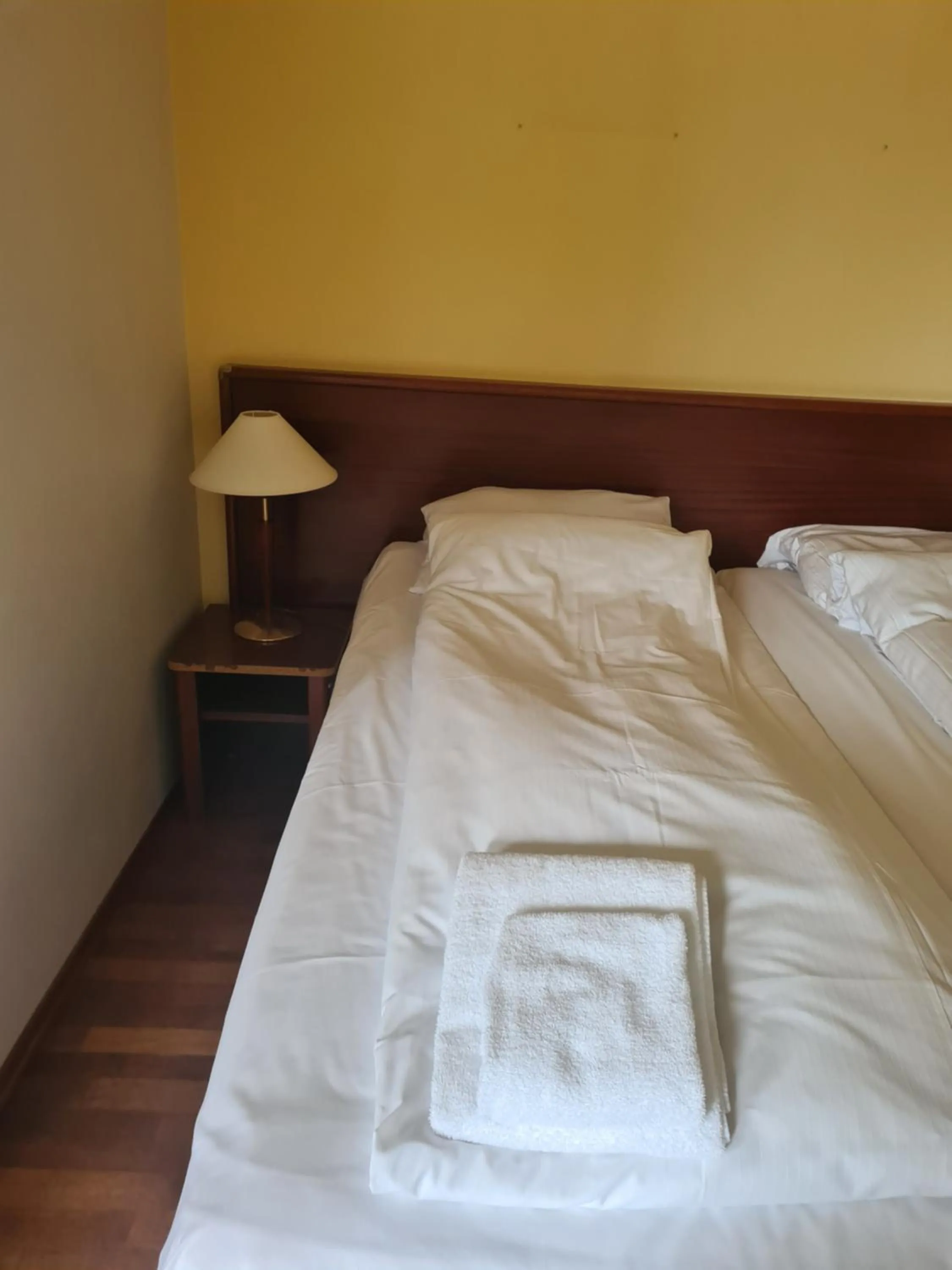 Bed in SKAP Hostel Mandal