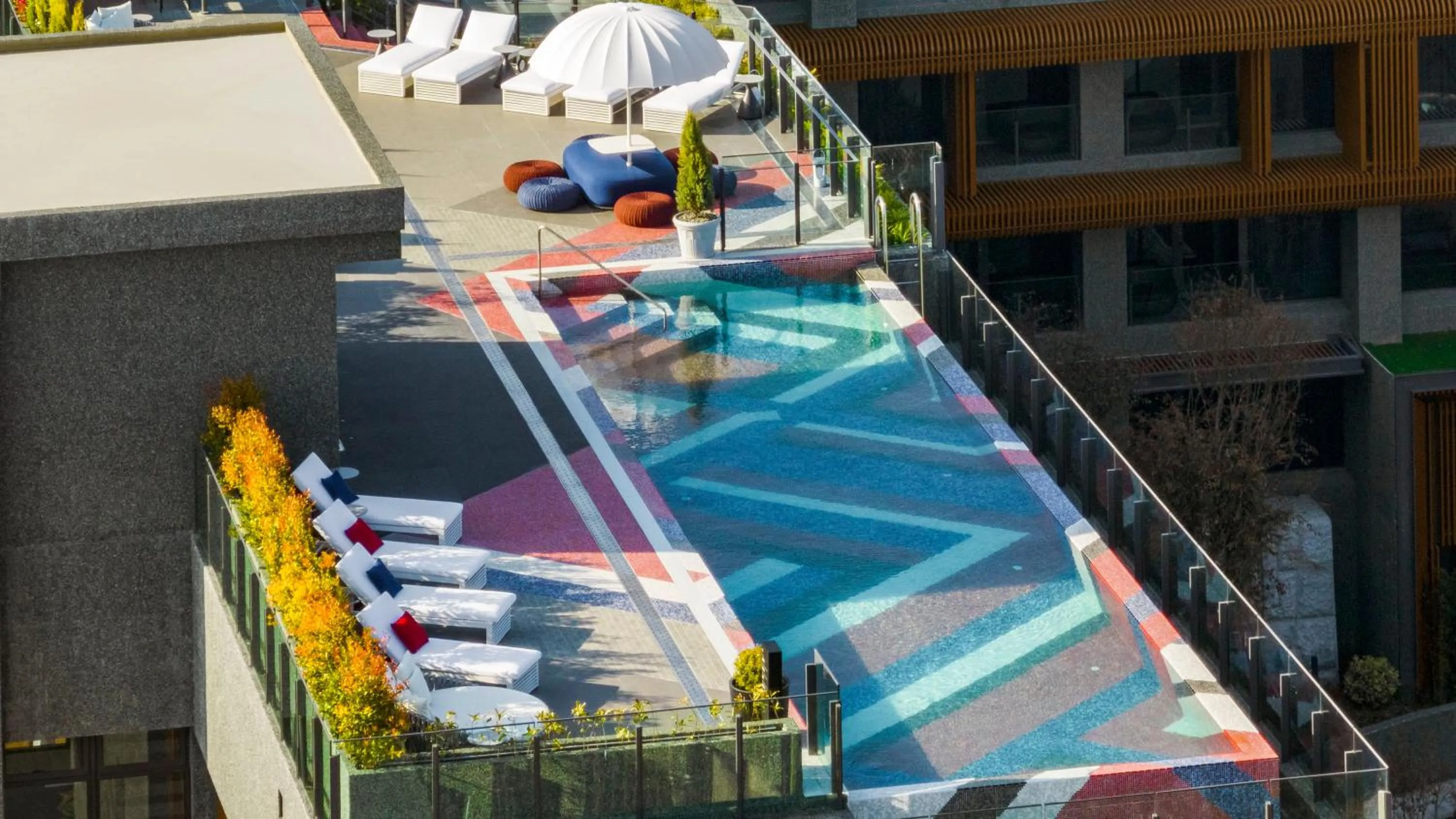 Swimming pool in Hotel Indigo Alishan by IHG