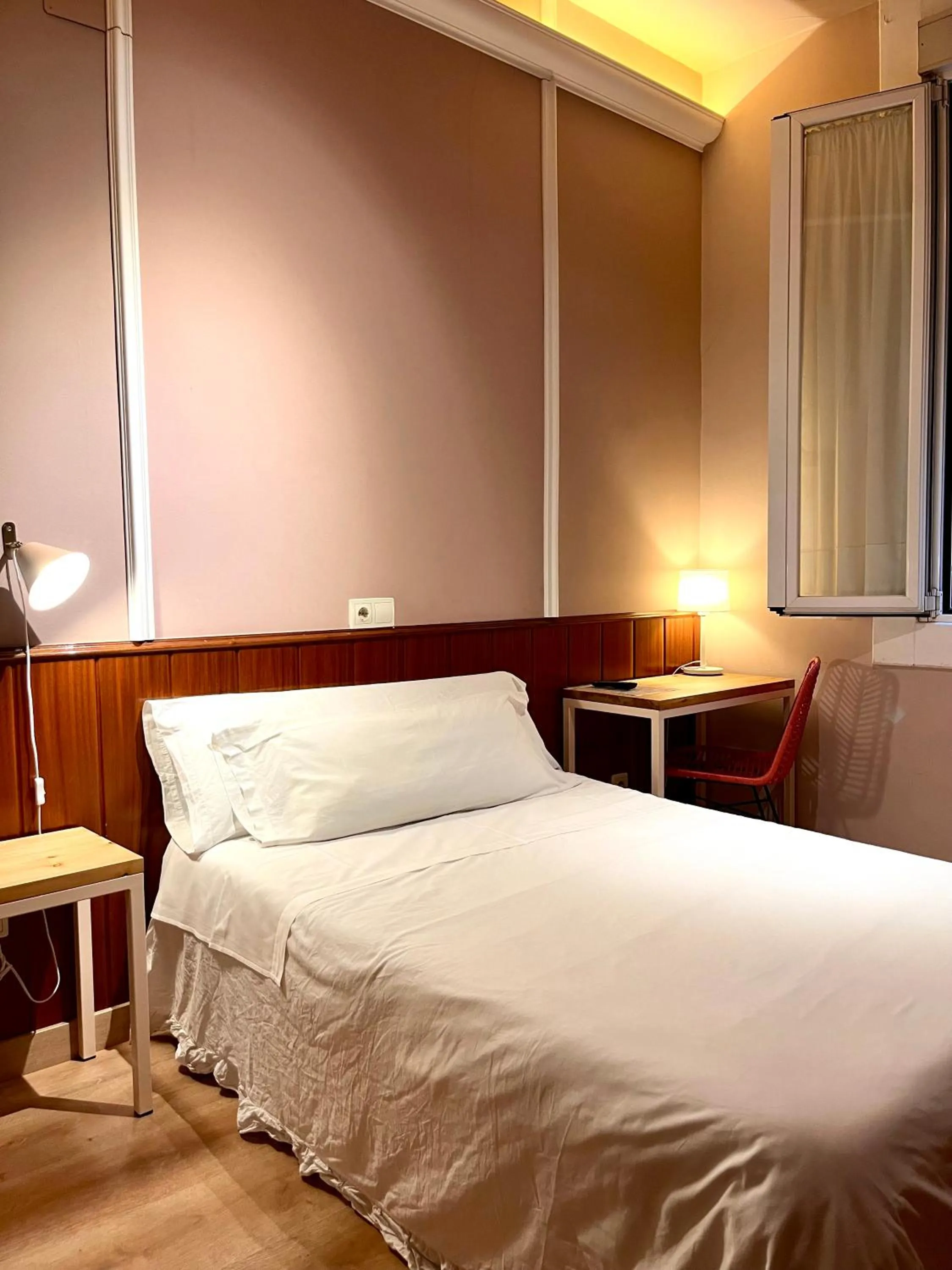 Photo of the whole room, Bed in Hostal La Vera