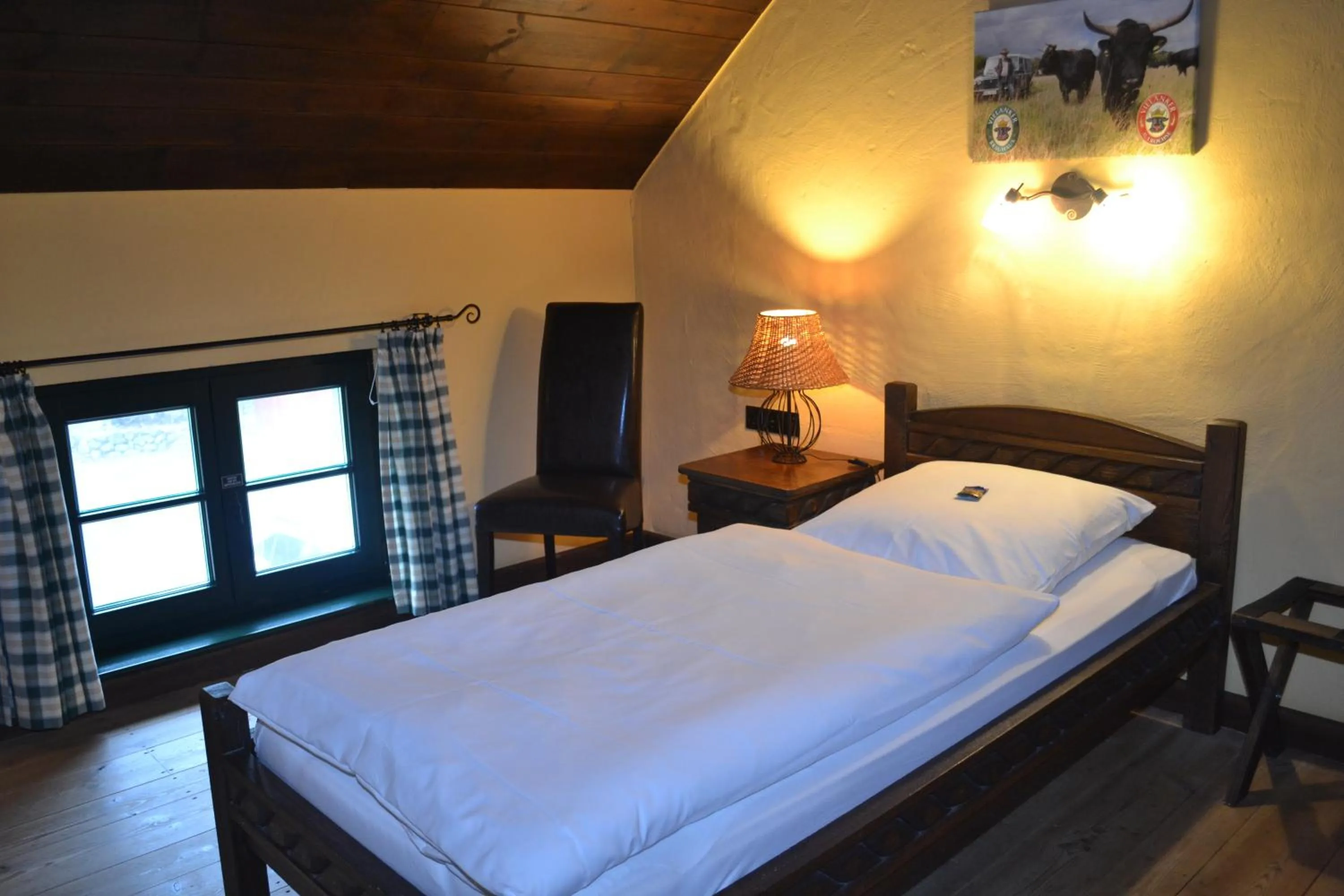 Bedroom, Bed in Vielanker Brauhaus GmbH