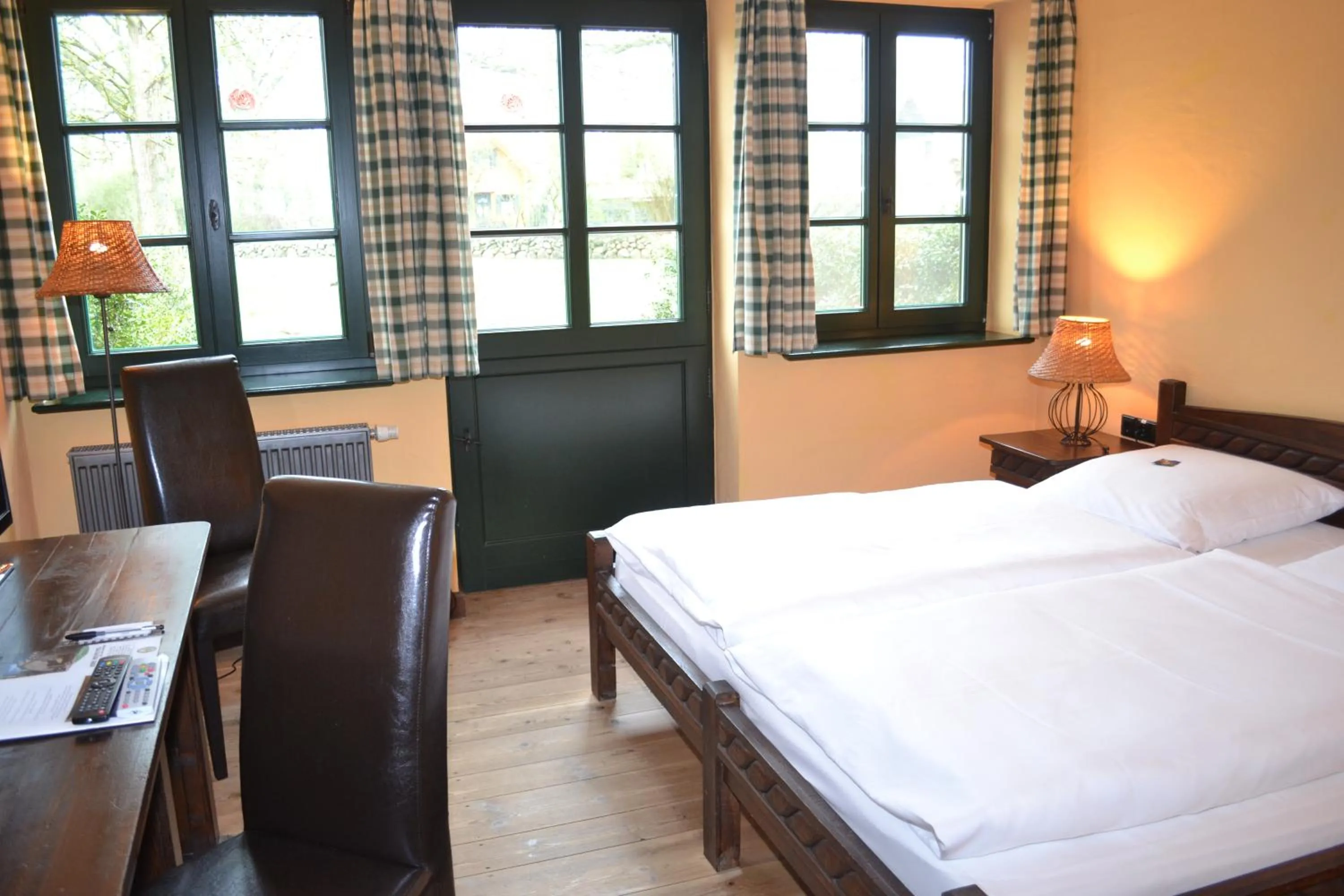 Photo of the whole room, Bed in Vielanker Brauhaus GmbH