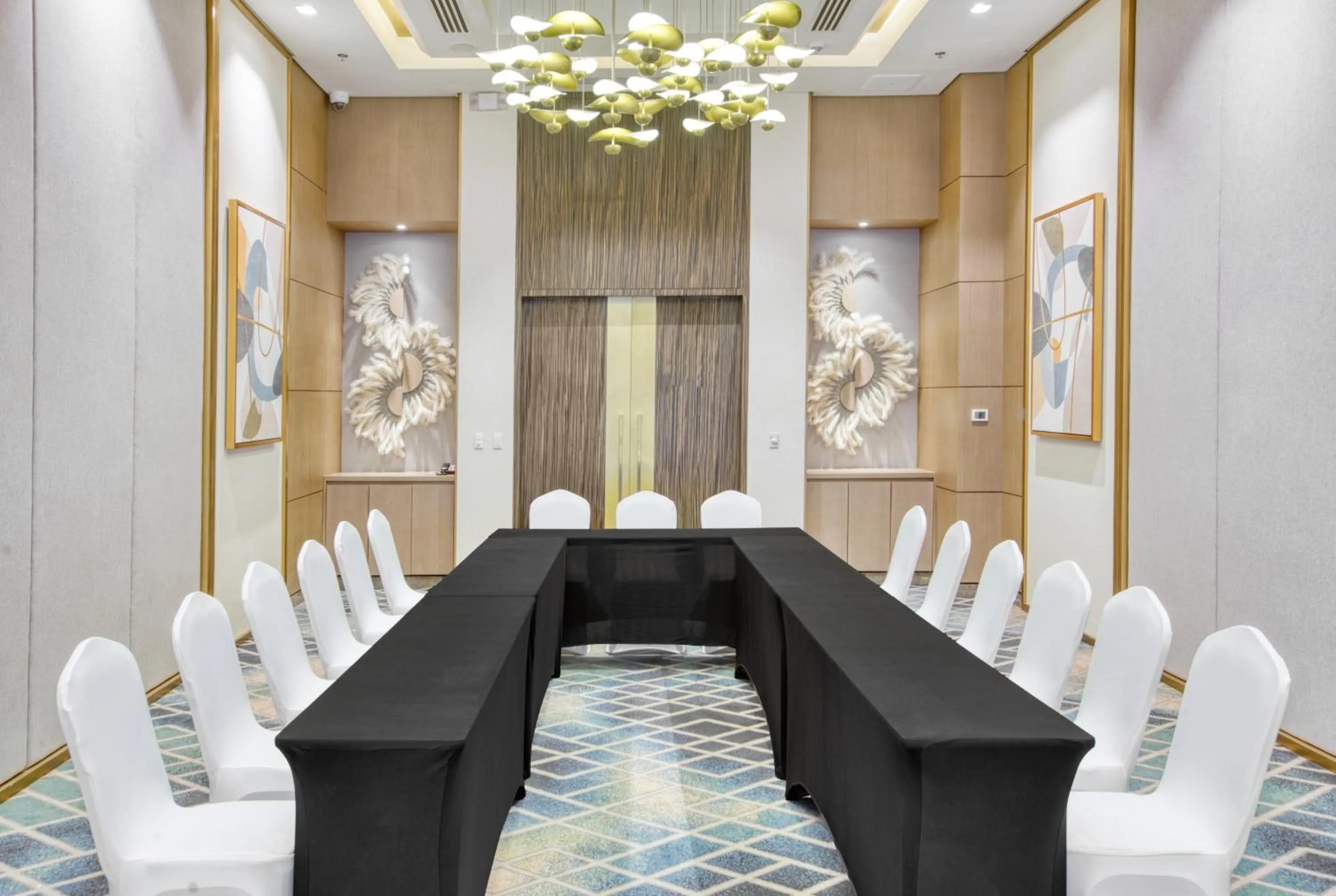 Meeting/conference room in Mercure Mactan Cebu