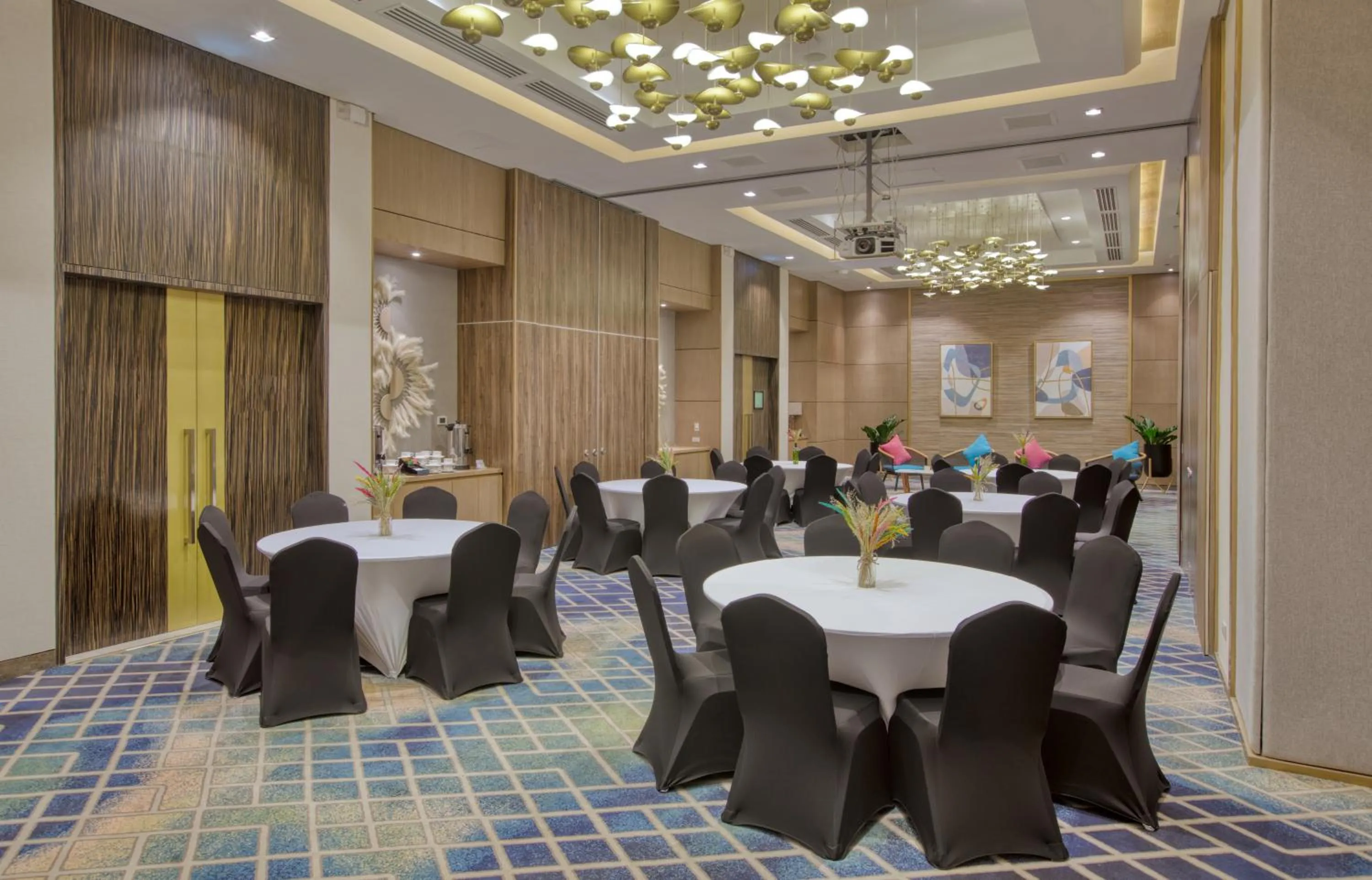 Meeting/conference room in Mercure Mactan Cebu