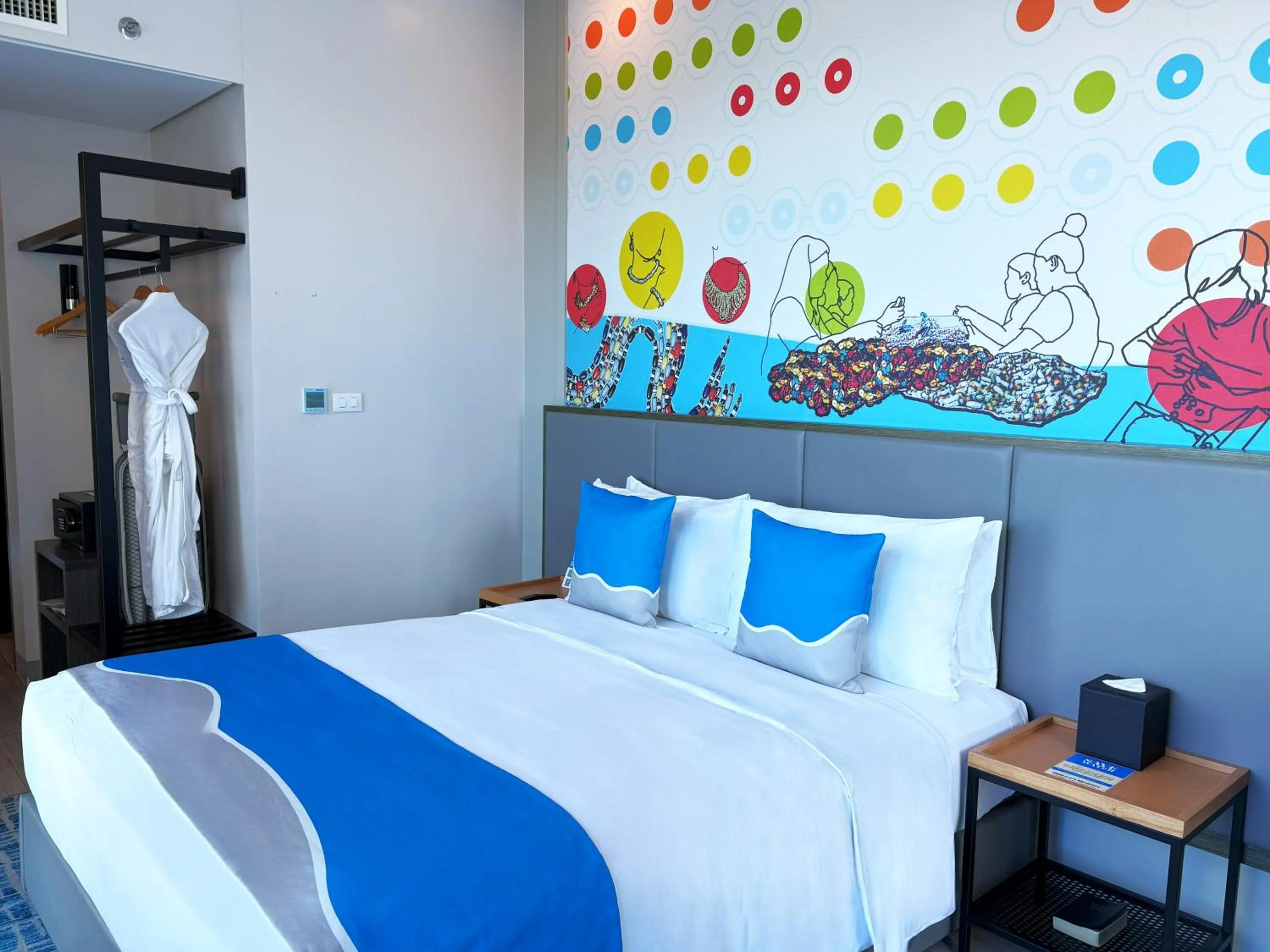 Bed in Mercure Mactan Cebu