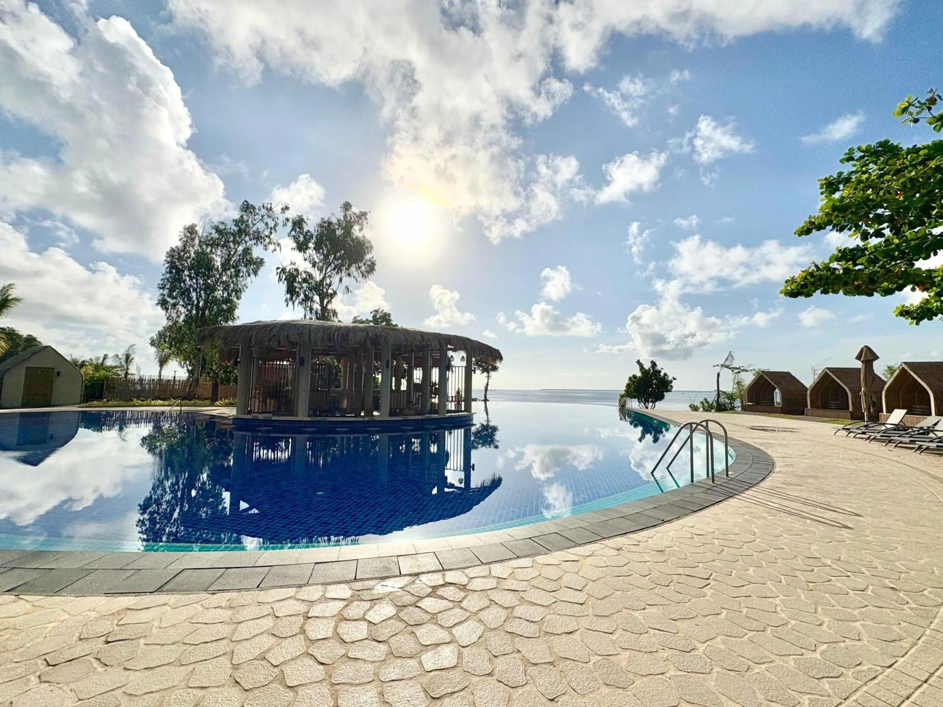 Day in Mercure Mactan Cebu