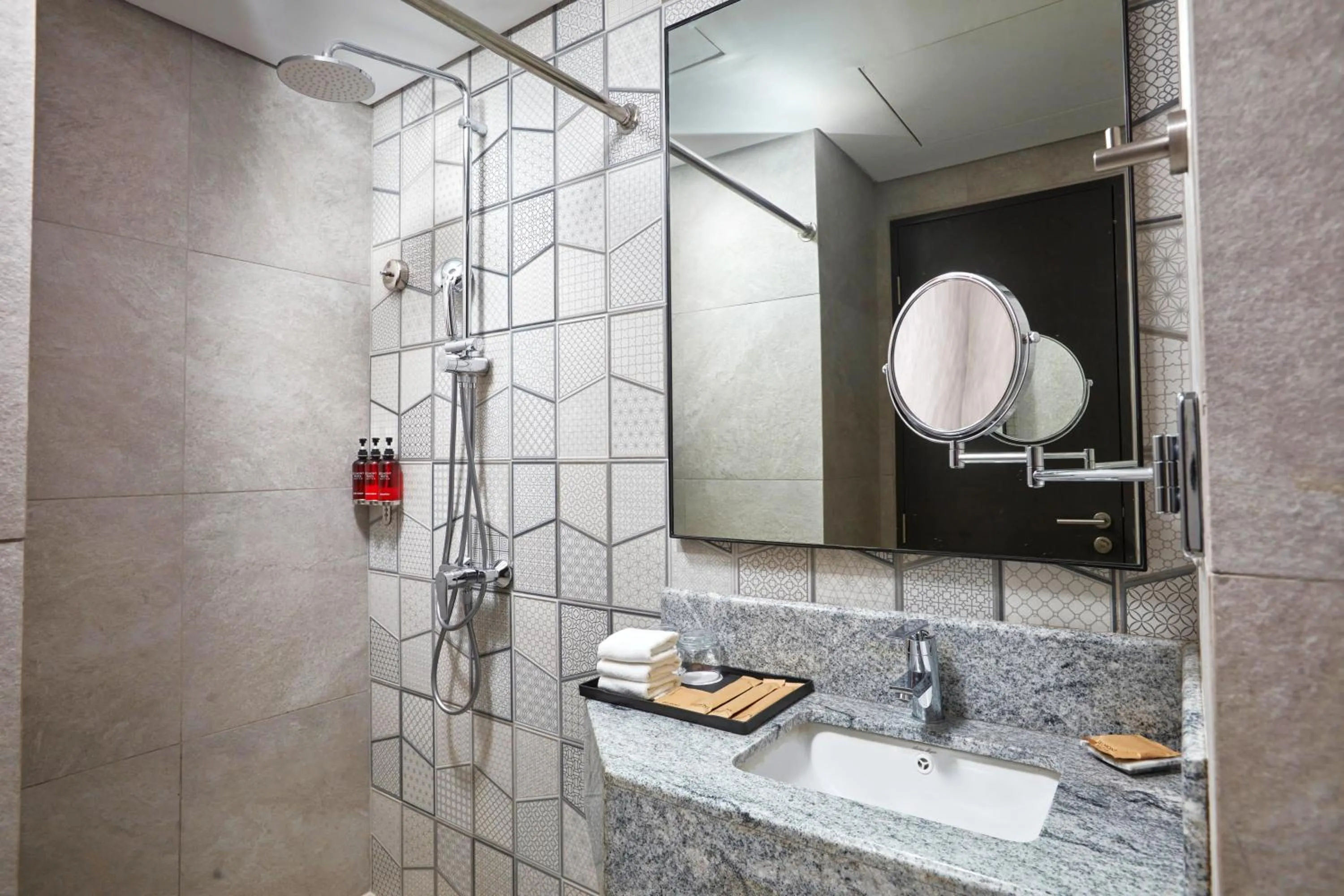 Bathroom in Mercure Mactan Cebu