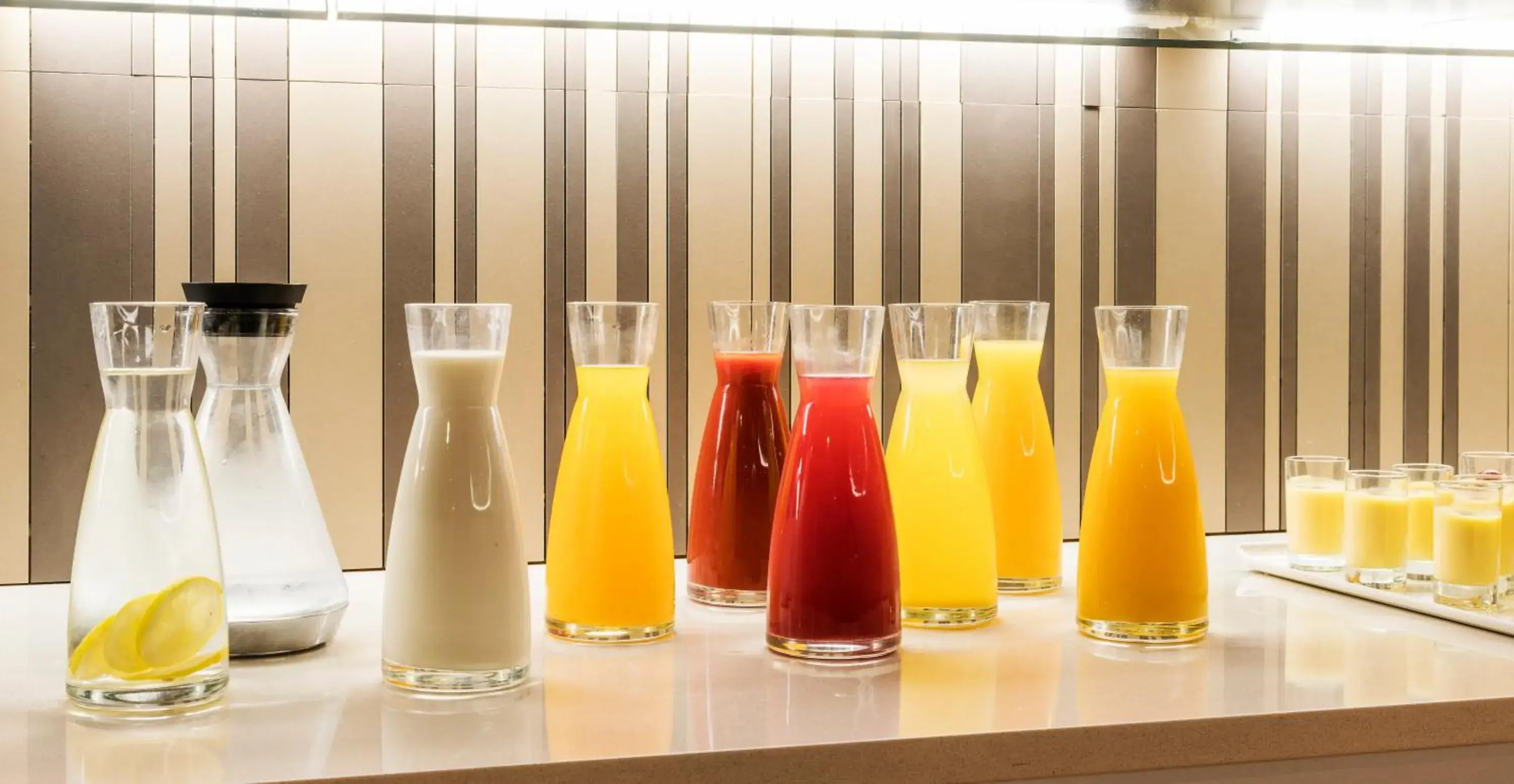 Buffet breakfast in Ilunion Golf Badajoz Buffet breakfast in Ilunion Golf Badajoz