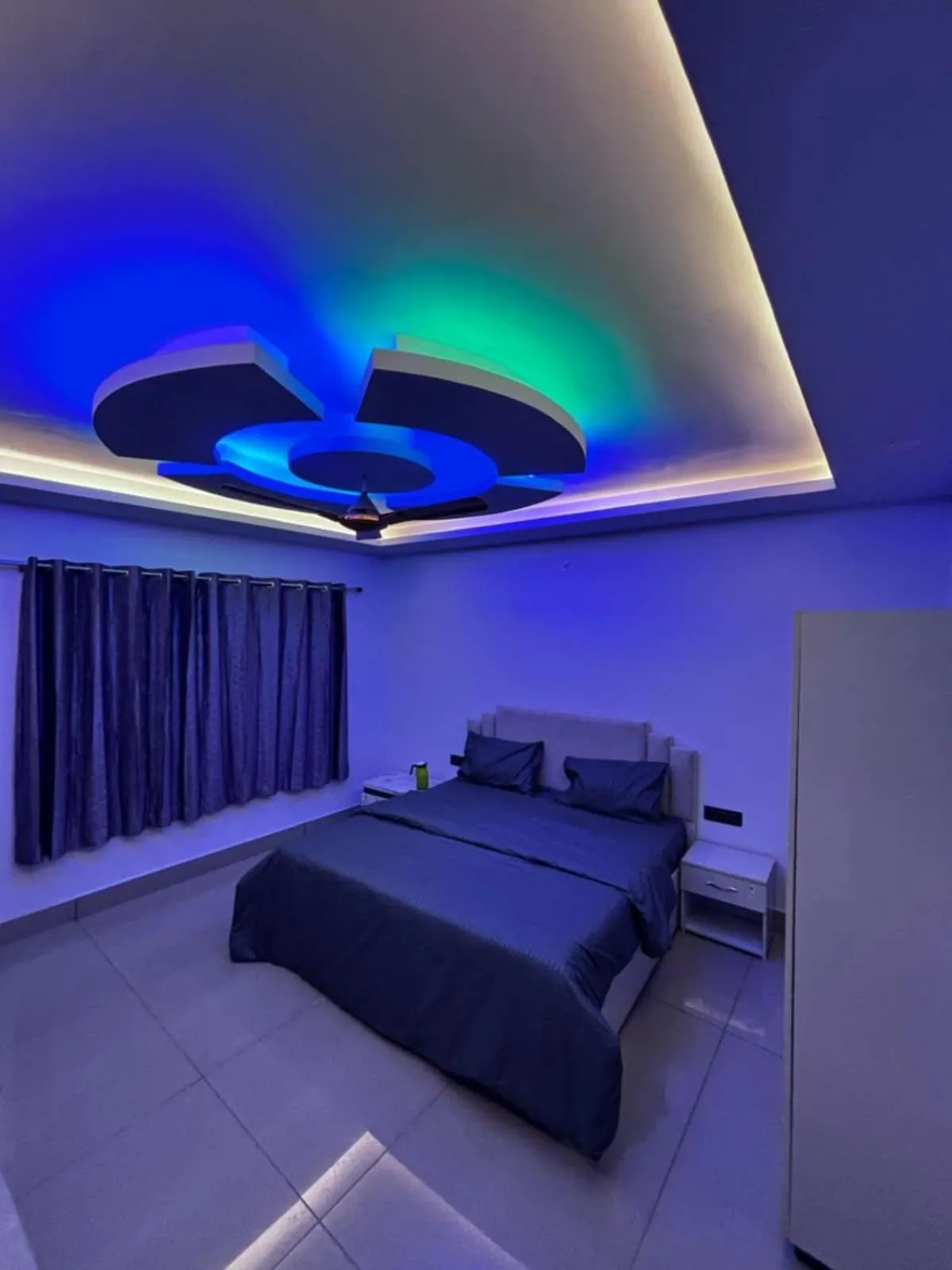 Photo of the whole room, Bed in Hotel Paradise Palm