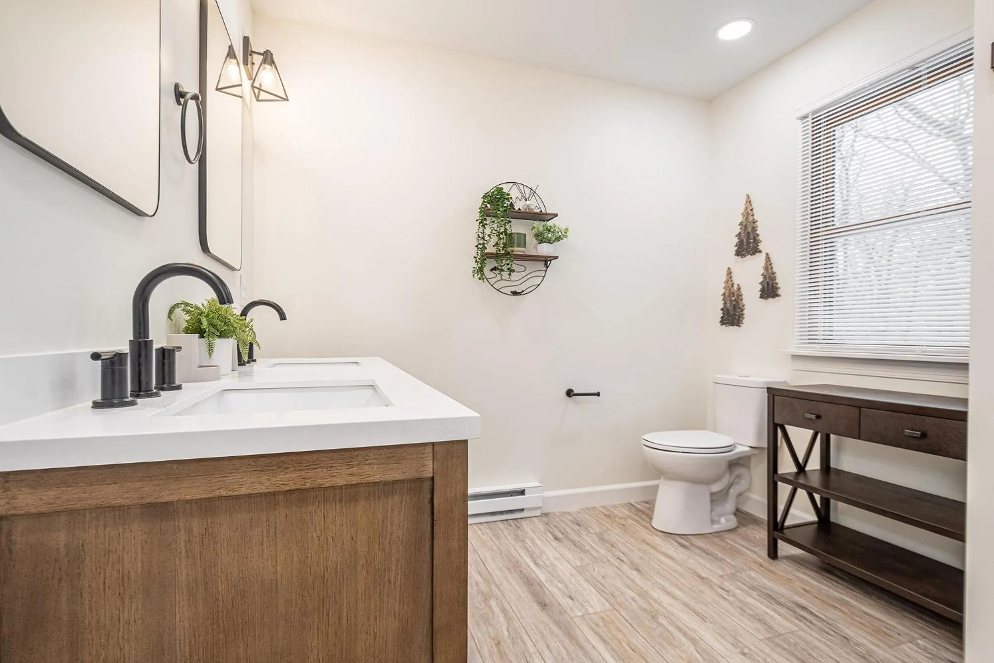 Property building in Cedarwoods