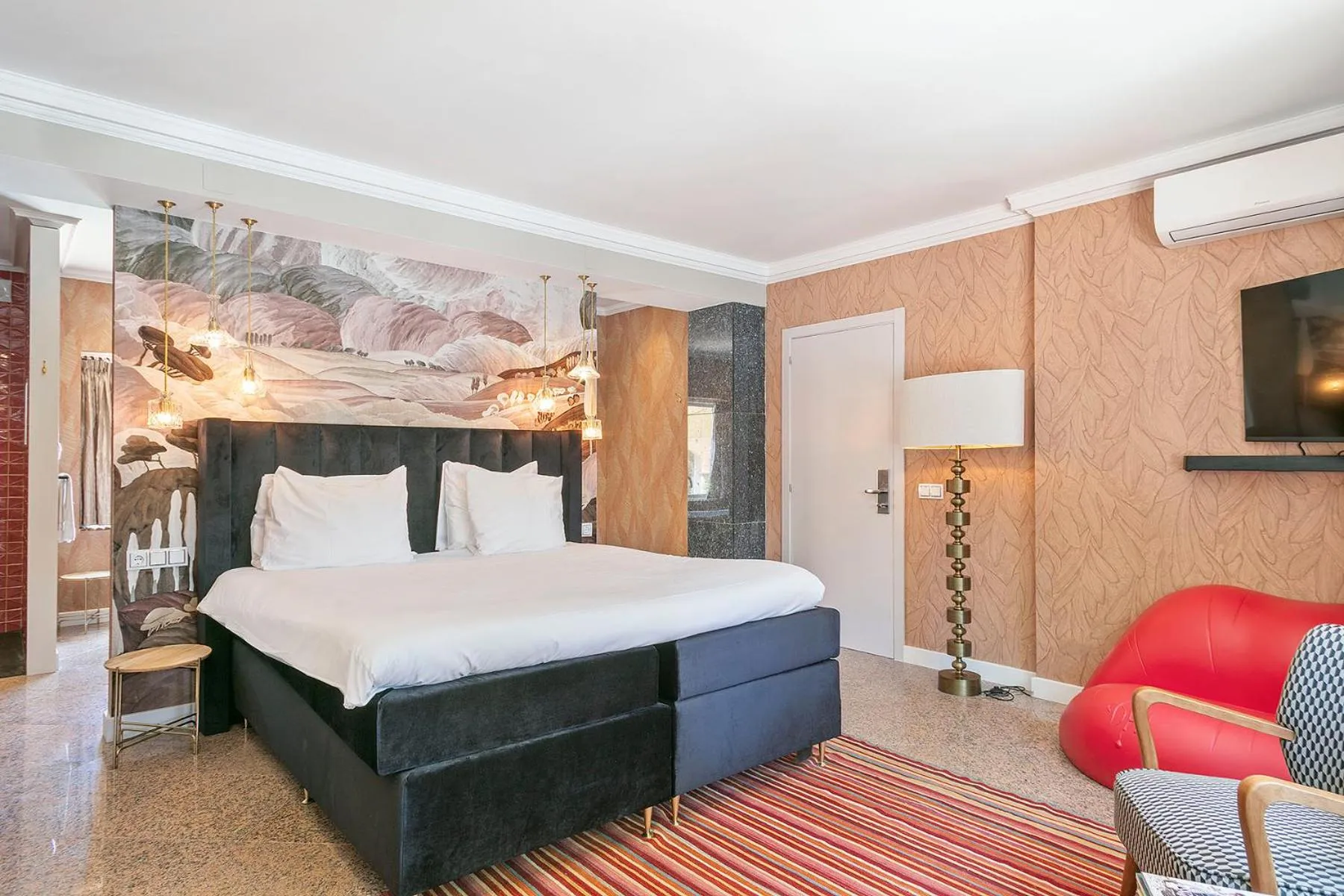 Bed in Van der Valk Hotel Barcarola