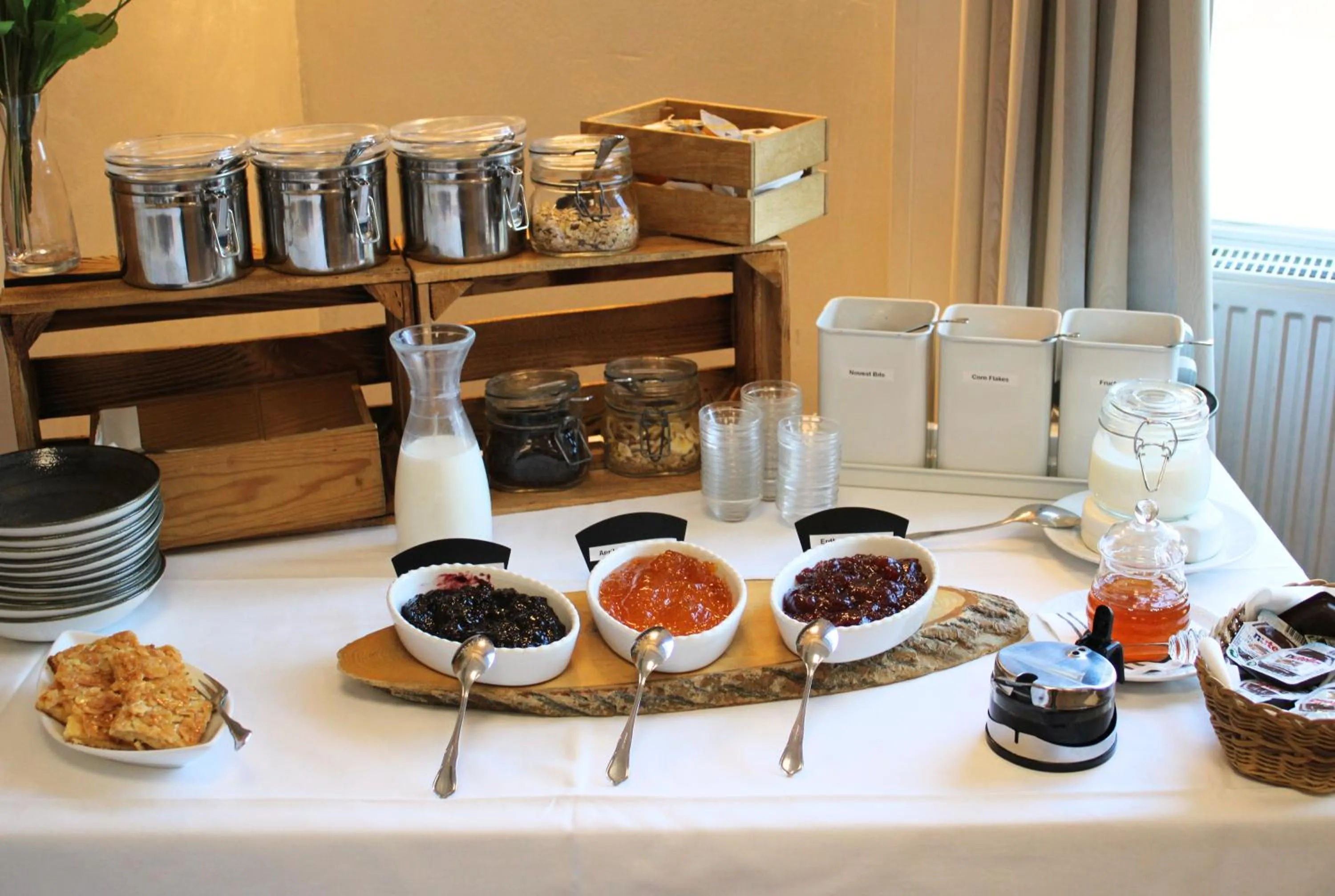 Breakfast in Hotel Adler & Eventlocation GmbH