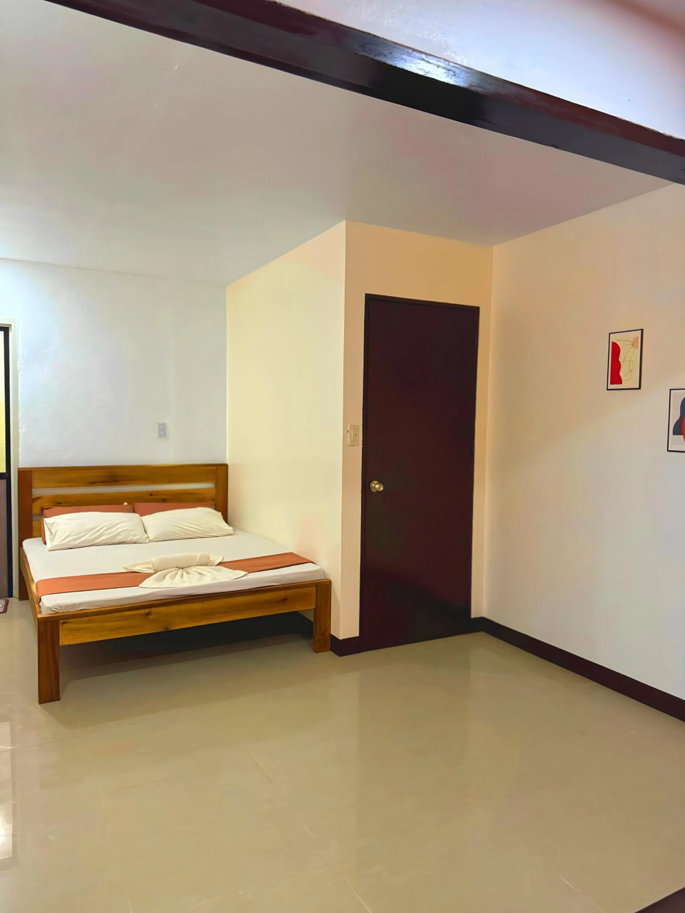 Bed in Flo Island Home