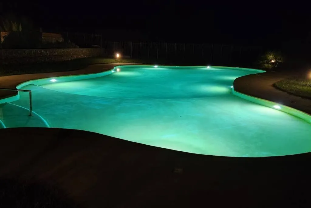 Appartamento romantico con piscina