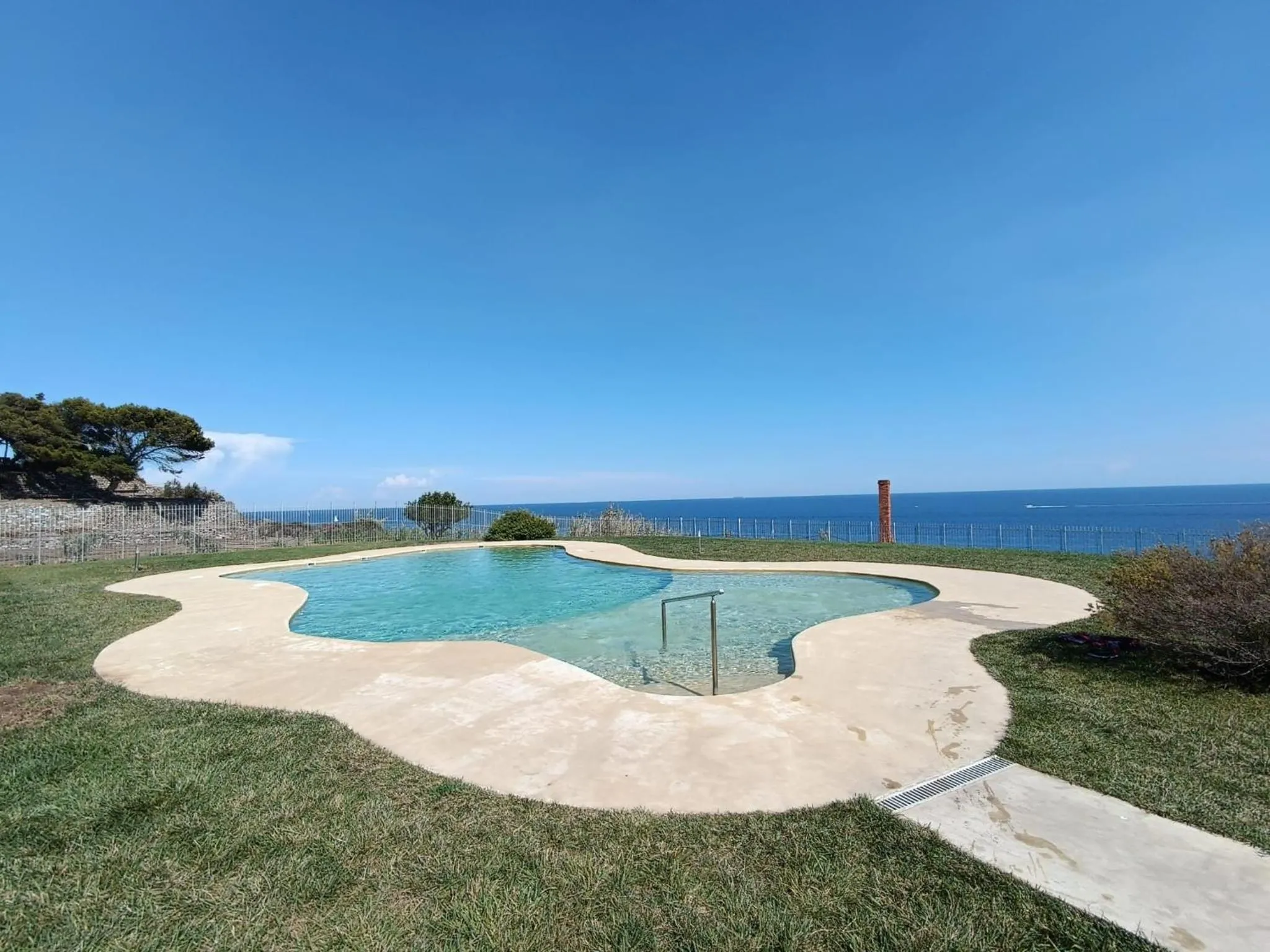 Appartamento romantico con piscina