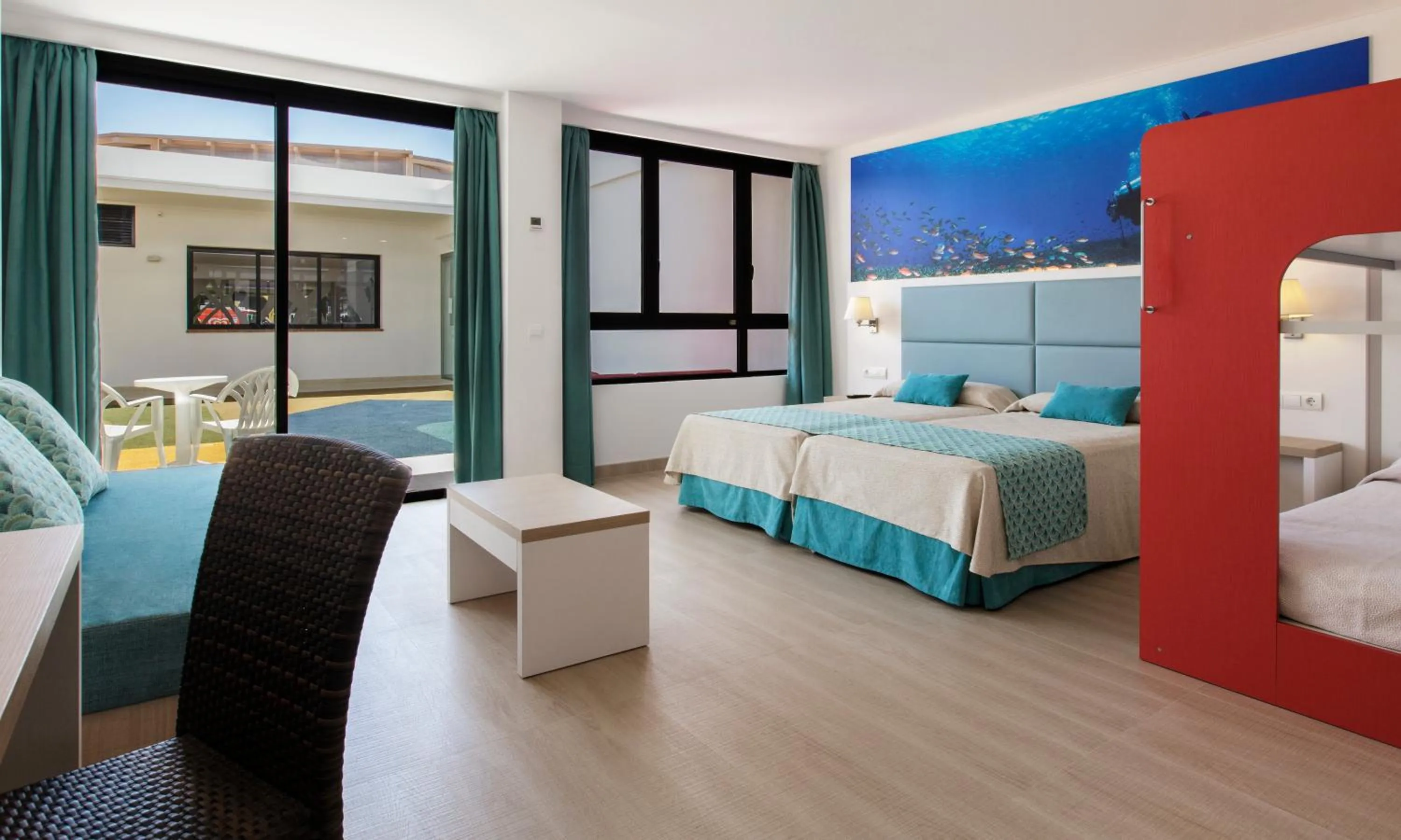 Bed in Marvell Club Hotel & Apartments