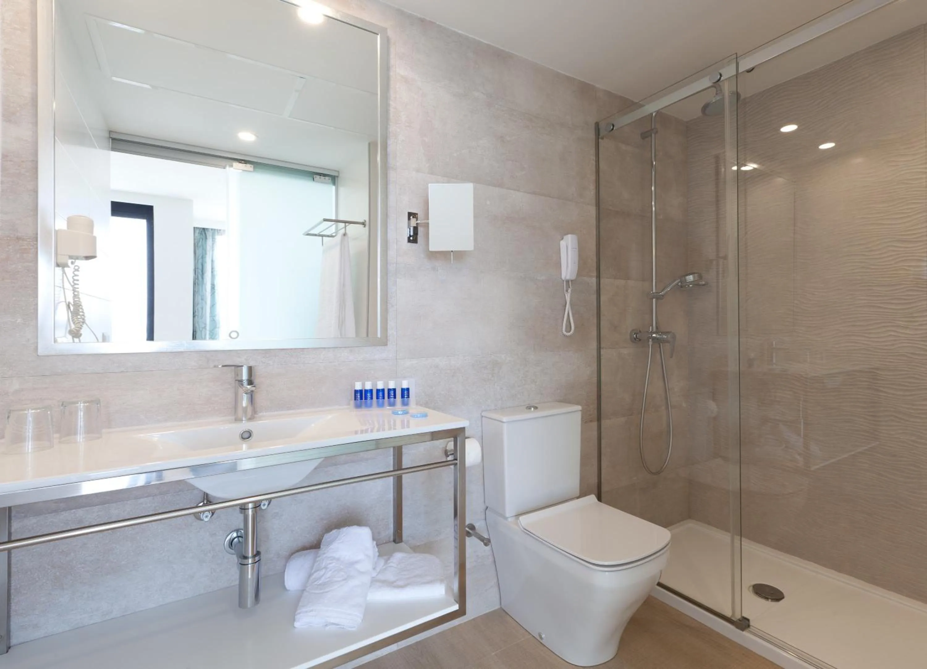 Marvell Club Hotel & Apartments