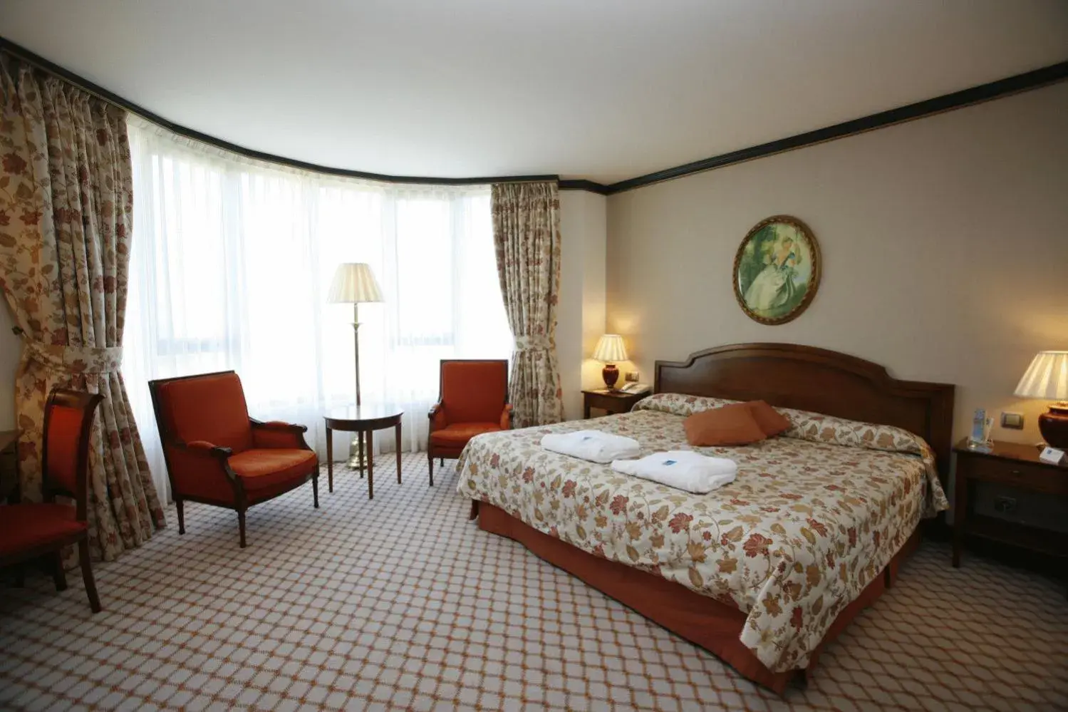 Photo of the whole room, Bed in Gran Hotel Balneario De Puente Viesgo Photo of the whole room, Bed in Gran Hotel Balneario De Puente Viesgo