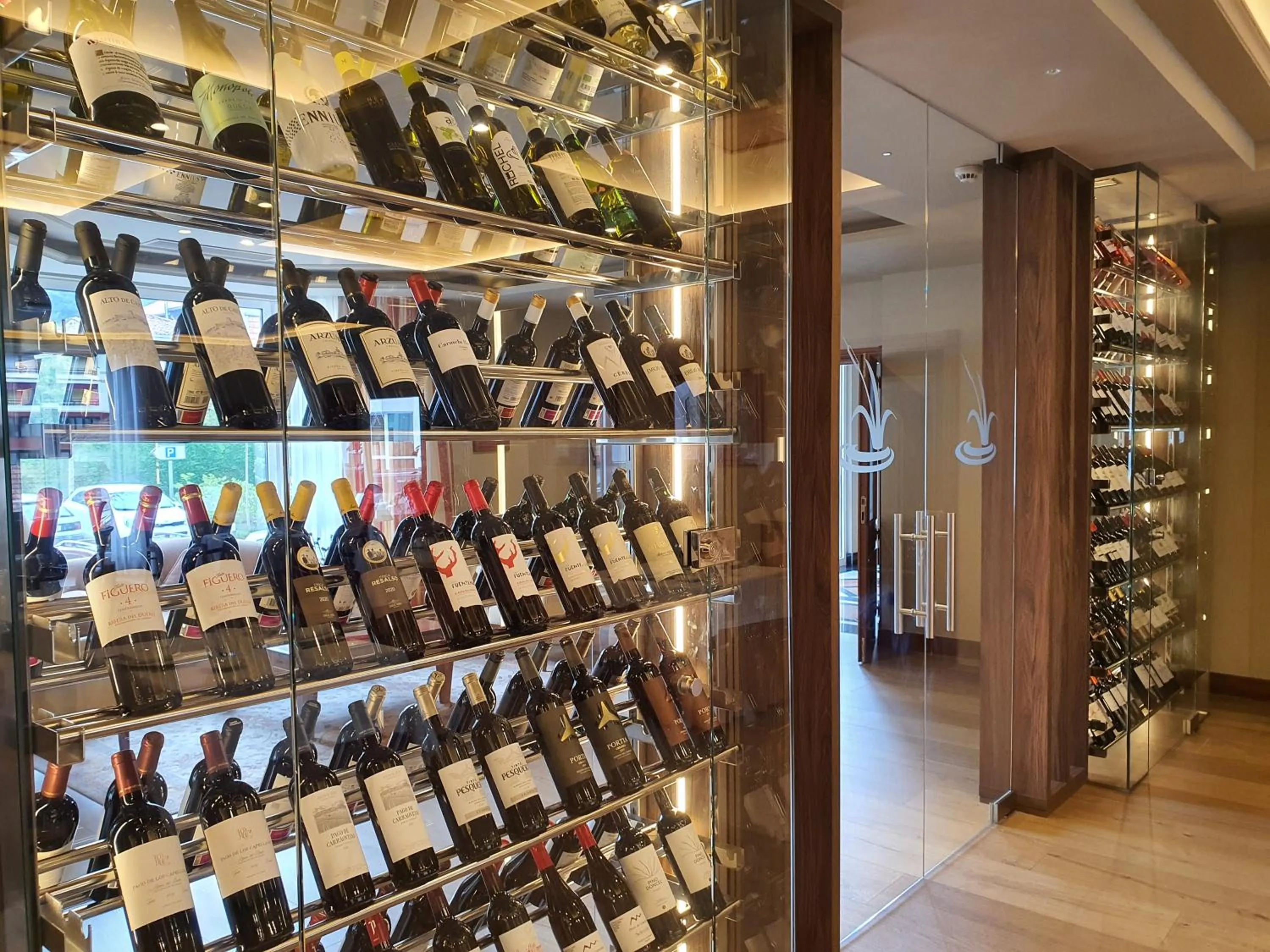 Restaurant/places to eat in Gran Hotel Balneario De Puente Viesgo