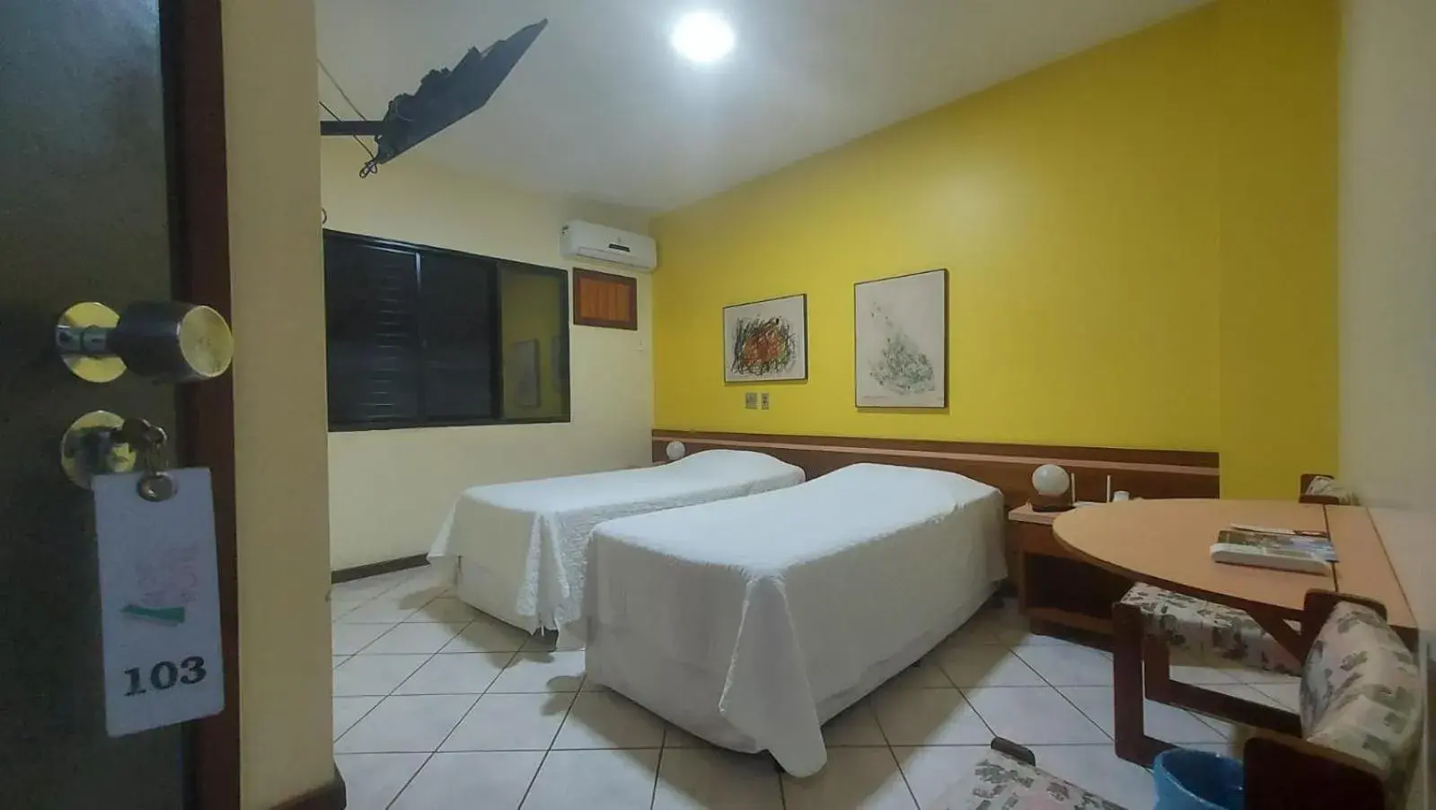 Bedroom, Bed in Alpes Hotel Bedroom, Bed in Alpes Hotel