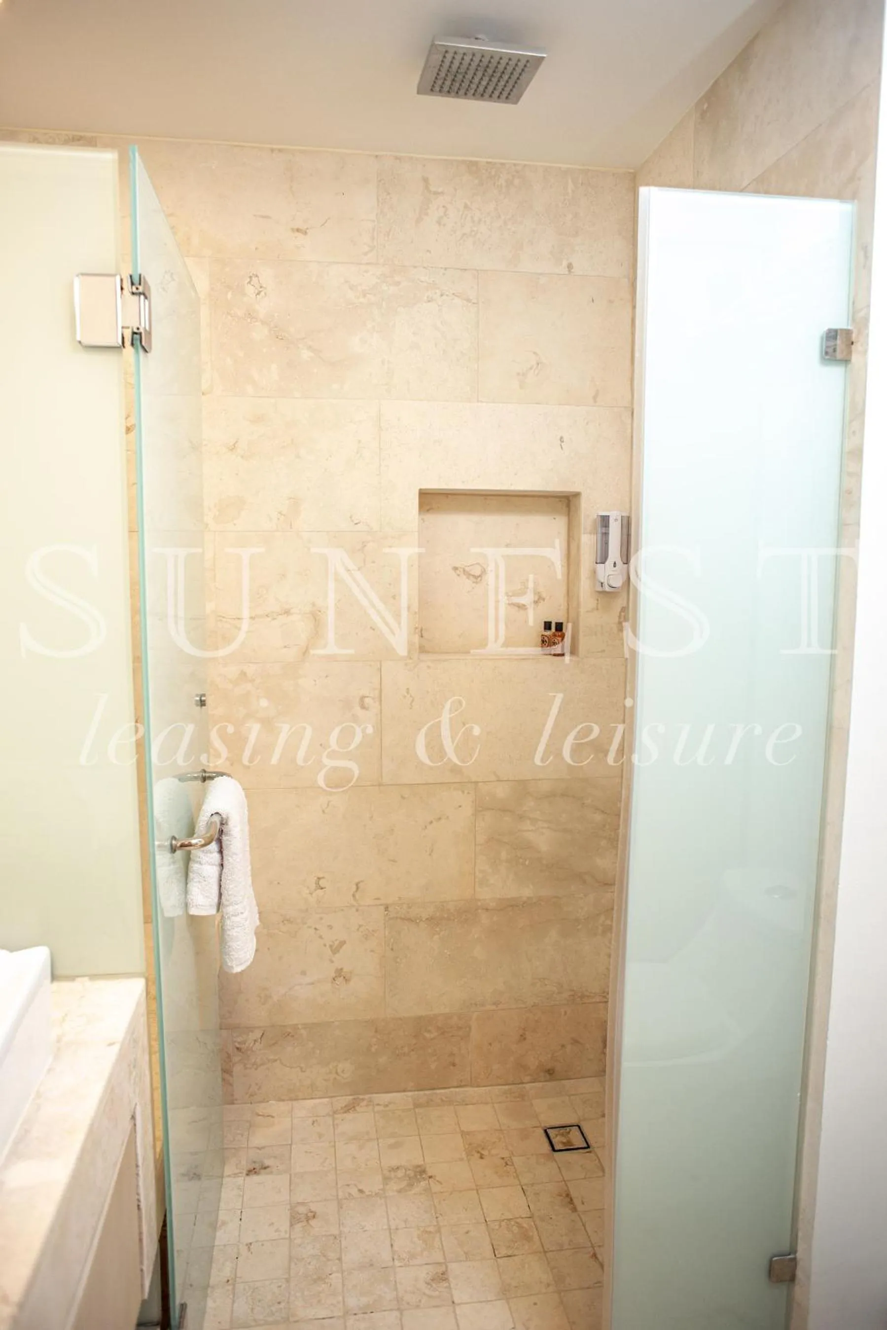 Shower in Hunab Tulum