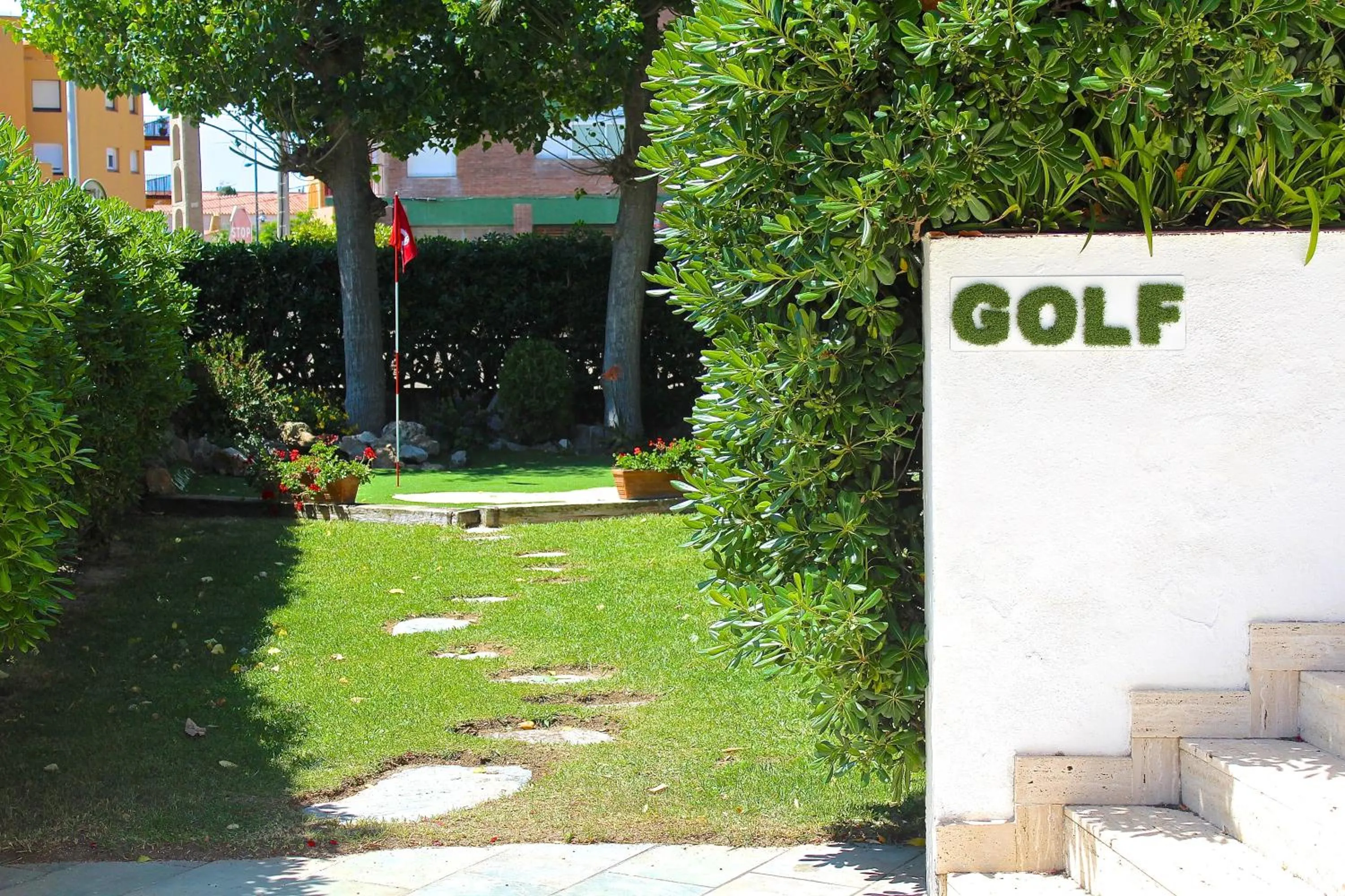 Minigolf in Checkin Flamingo