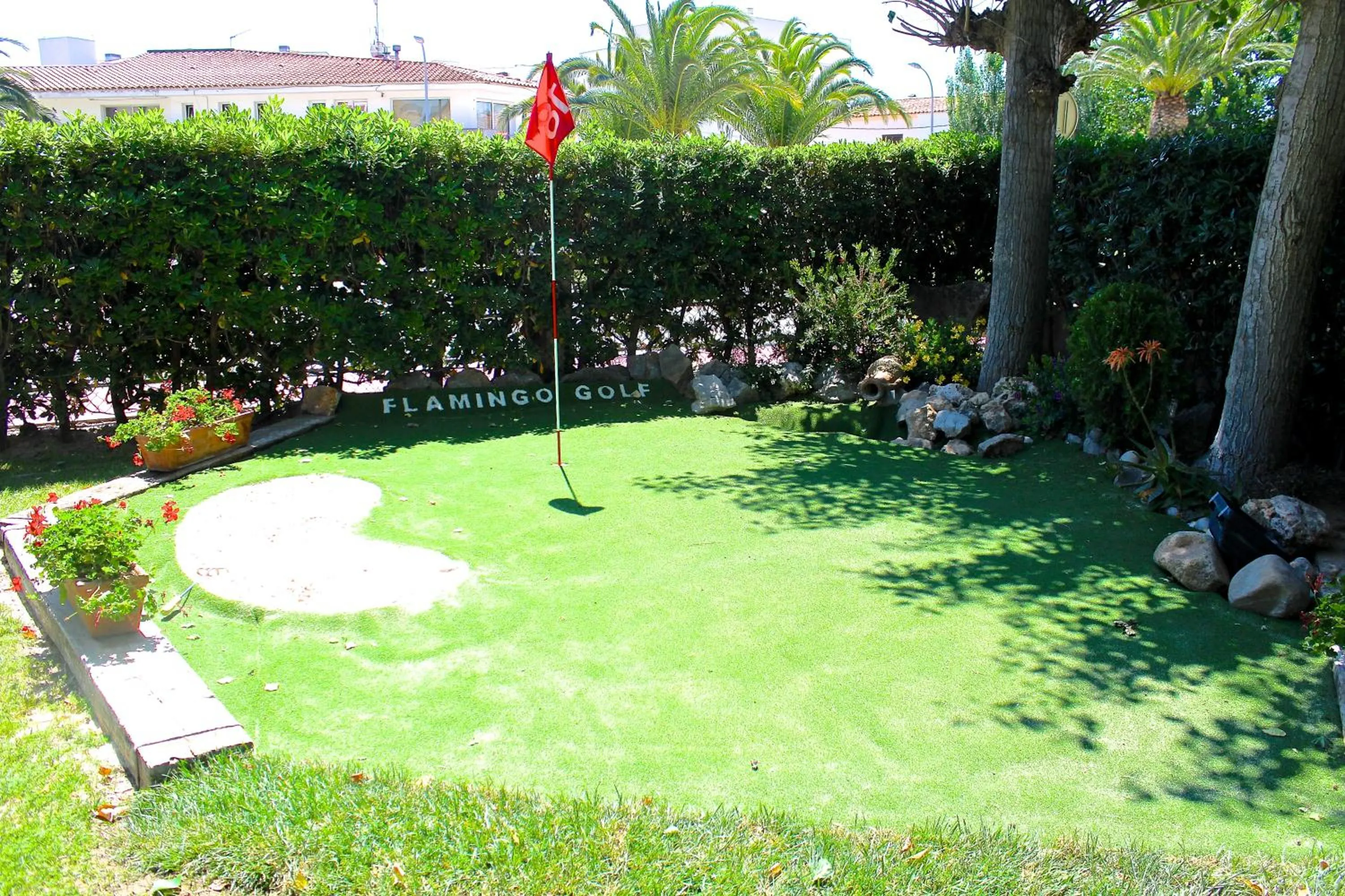 Garden in Checkin Flamingo