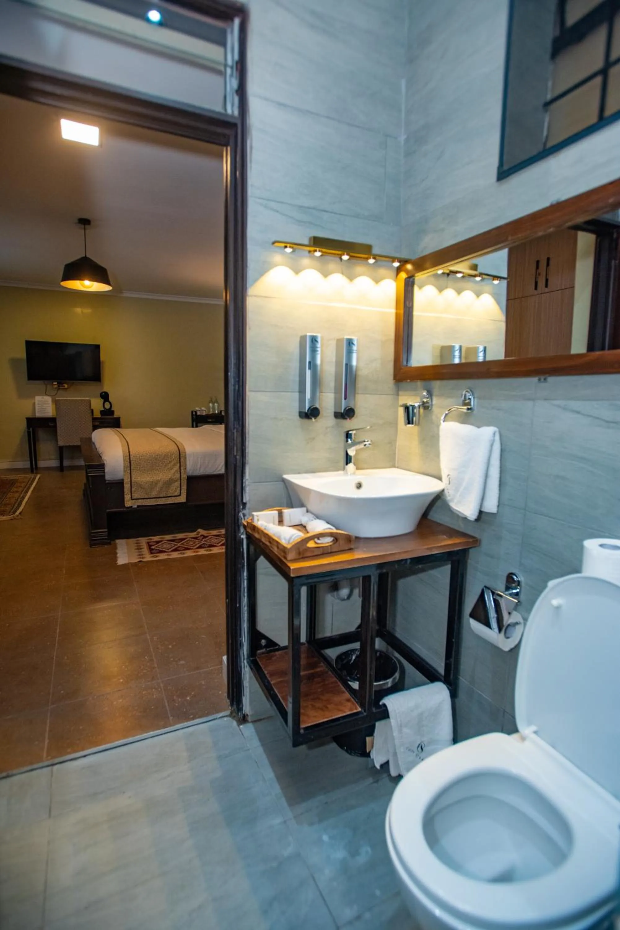 Toilet in Cozy Stead Hotel - Garden House, Gigiri