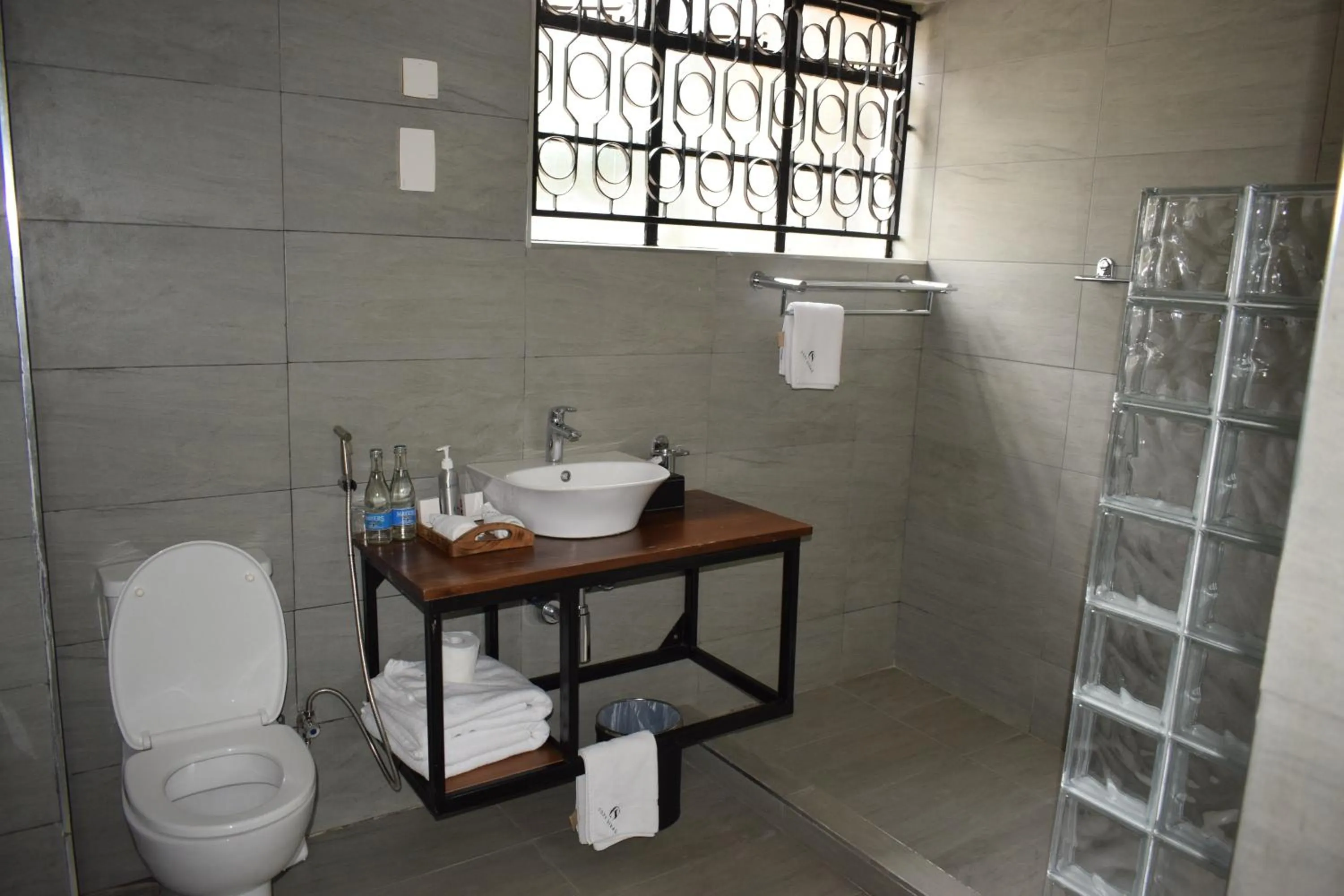 Bathroom in Cozy Stead