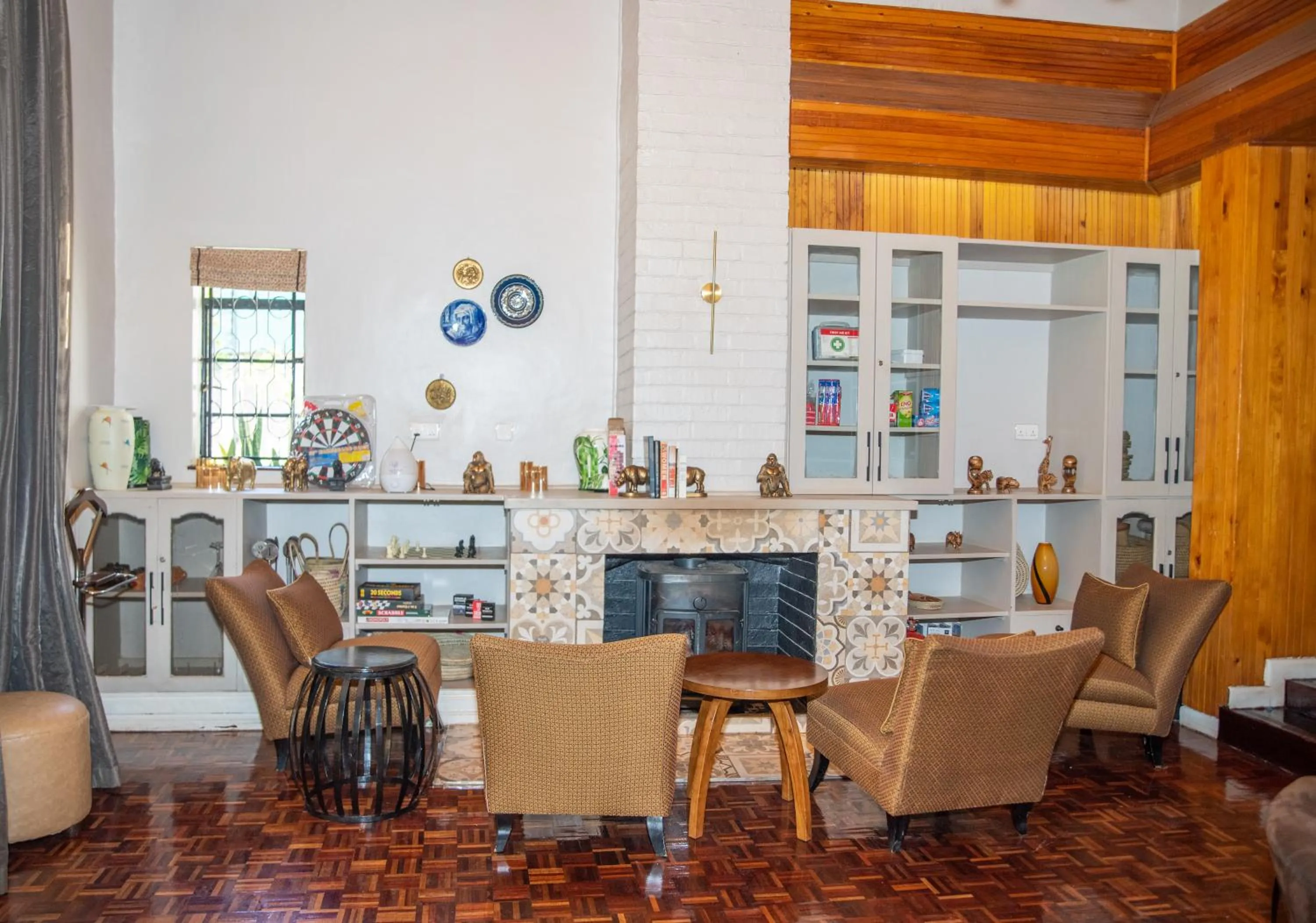 Communal lounge/ TV room in Cozy Stead Hotel - Garden House, Gigiri