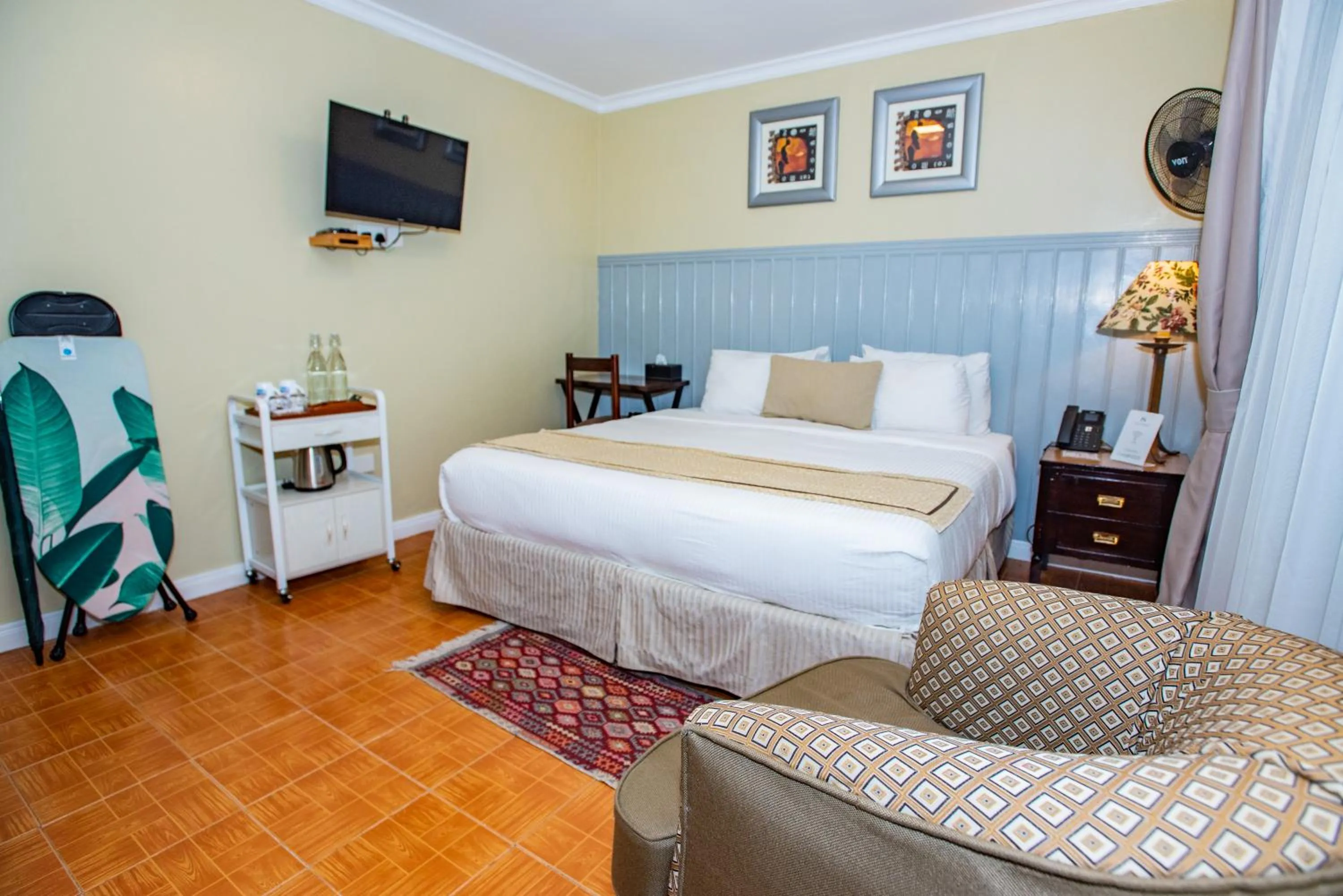 Bed in Cozy Stead Hotel - Garden House, Gigiri